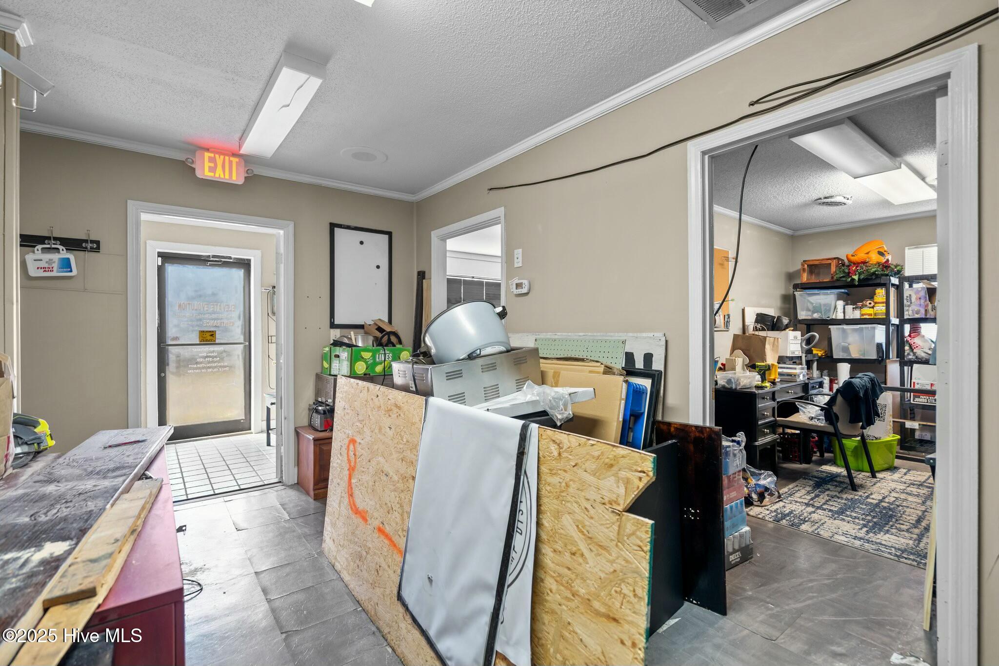 1028 S College Road Property Photo 17