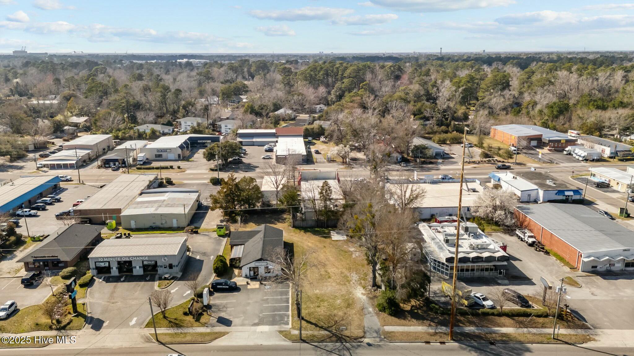 1028 S College Road Property Photo 30