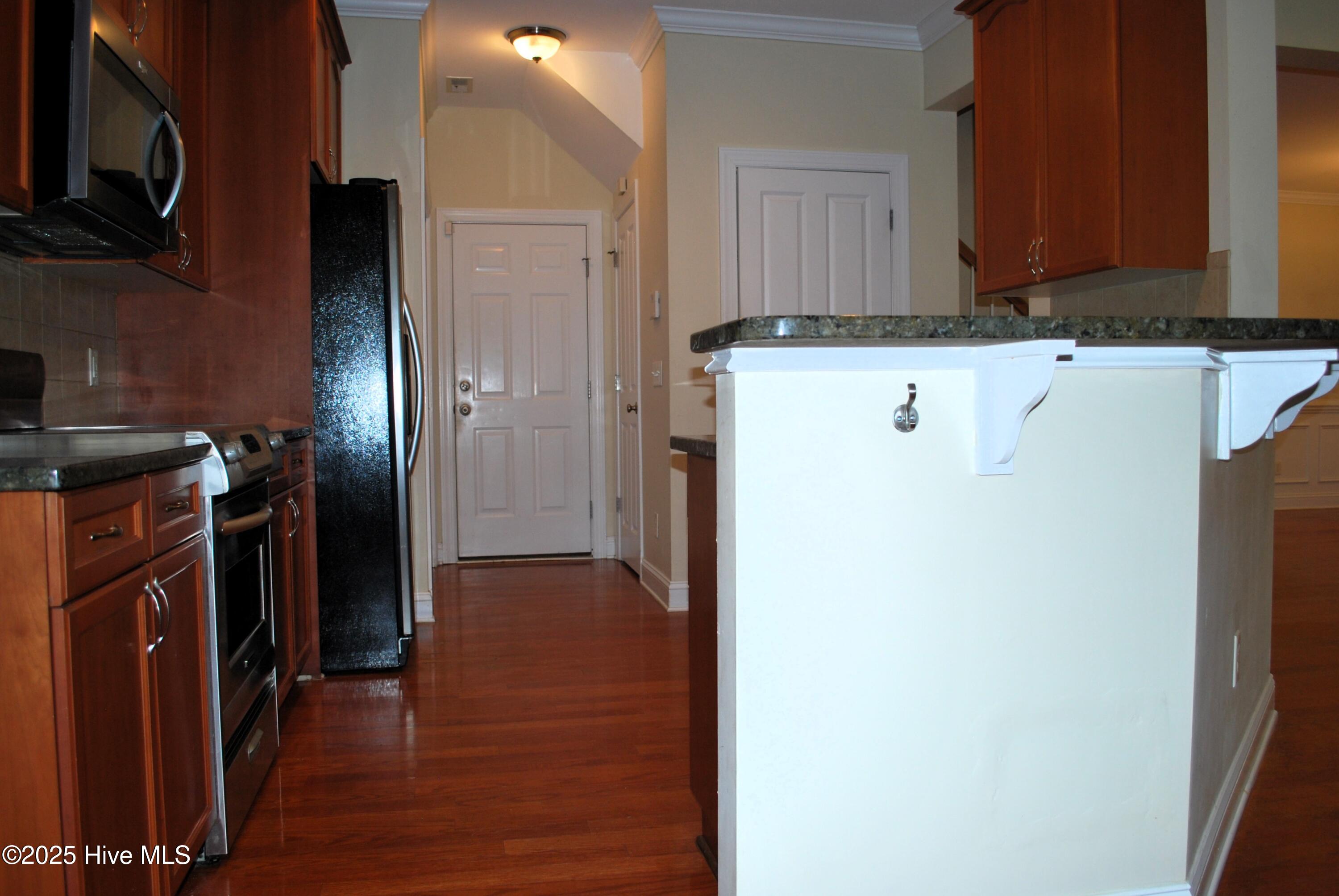 4820 Whitner Drive Property Photo 7