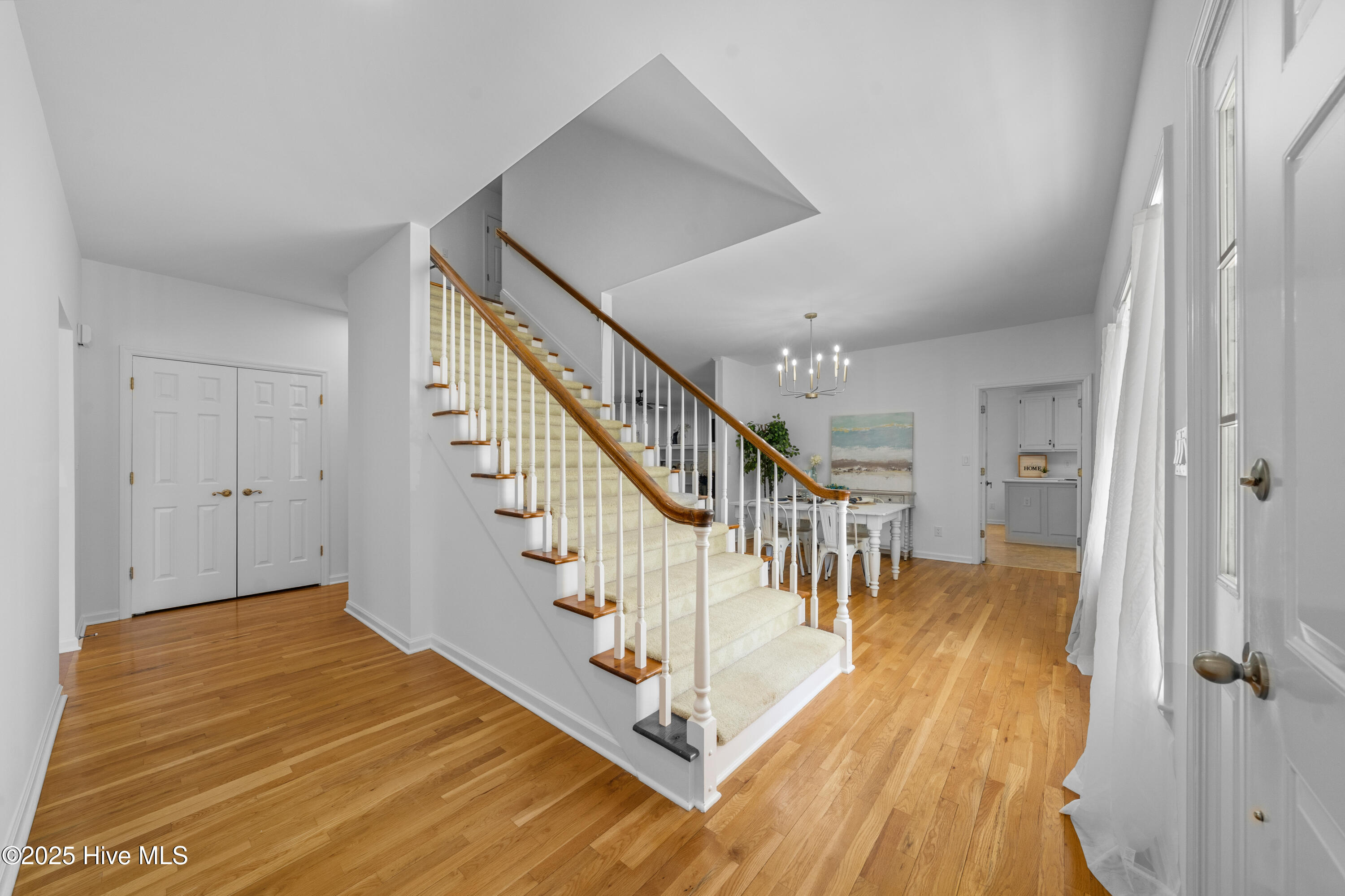1021 Big Bay Drive Property Photo 5