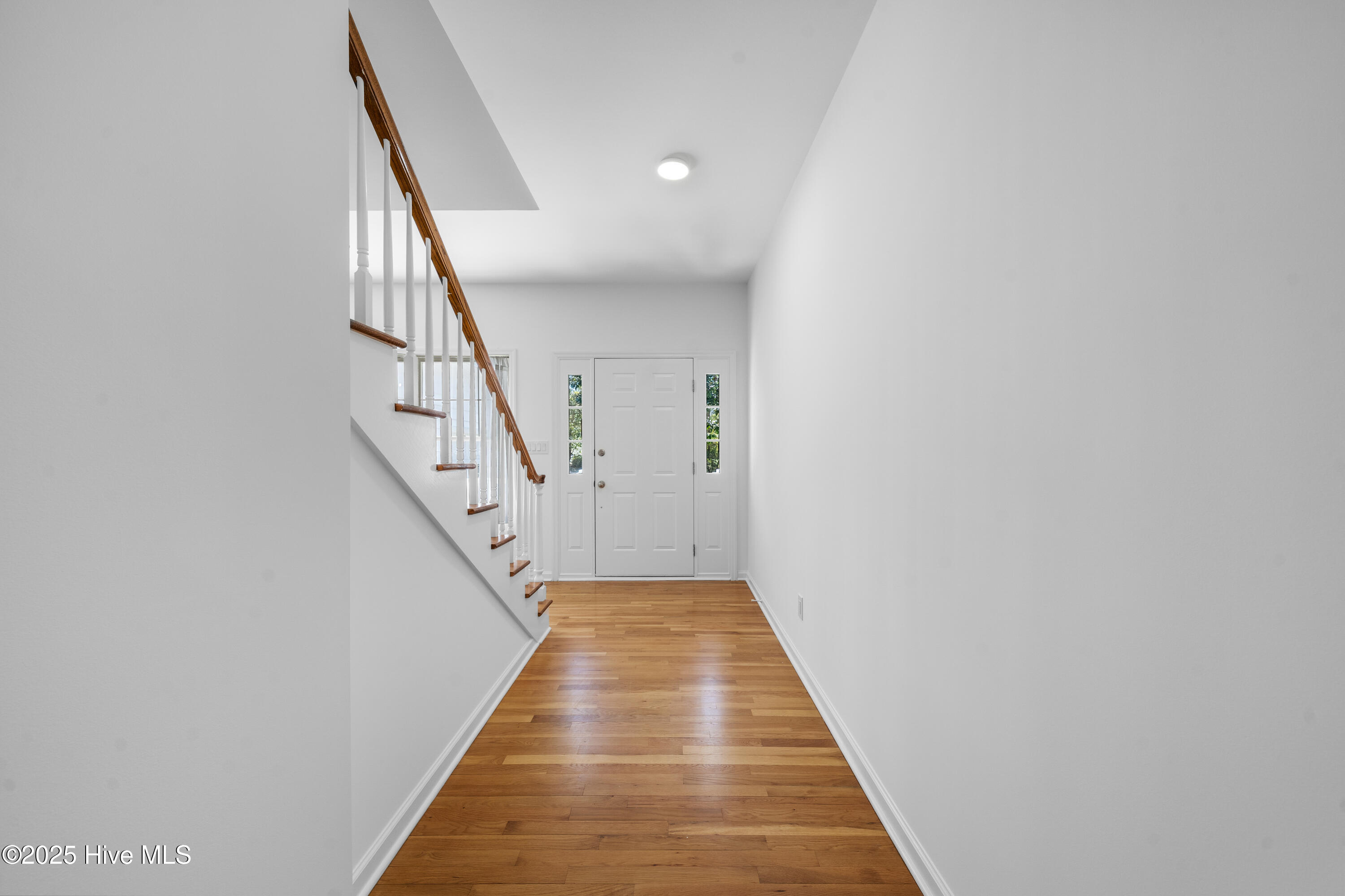 1021 Big Bay Drive Property Photo 9