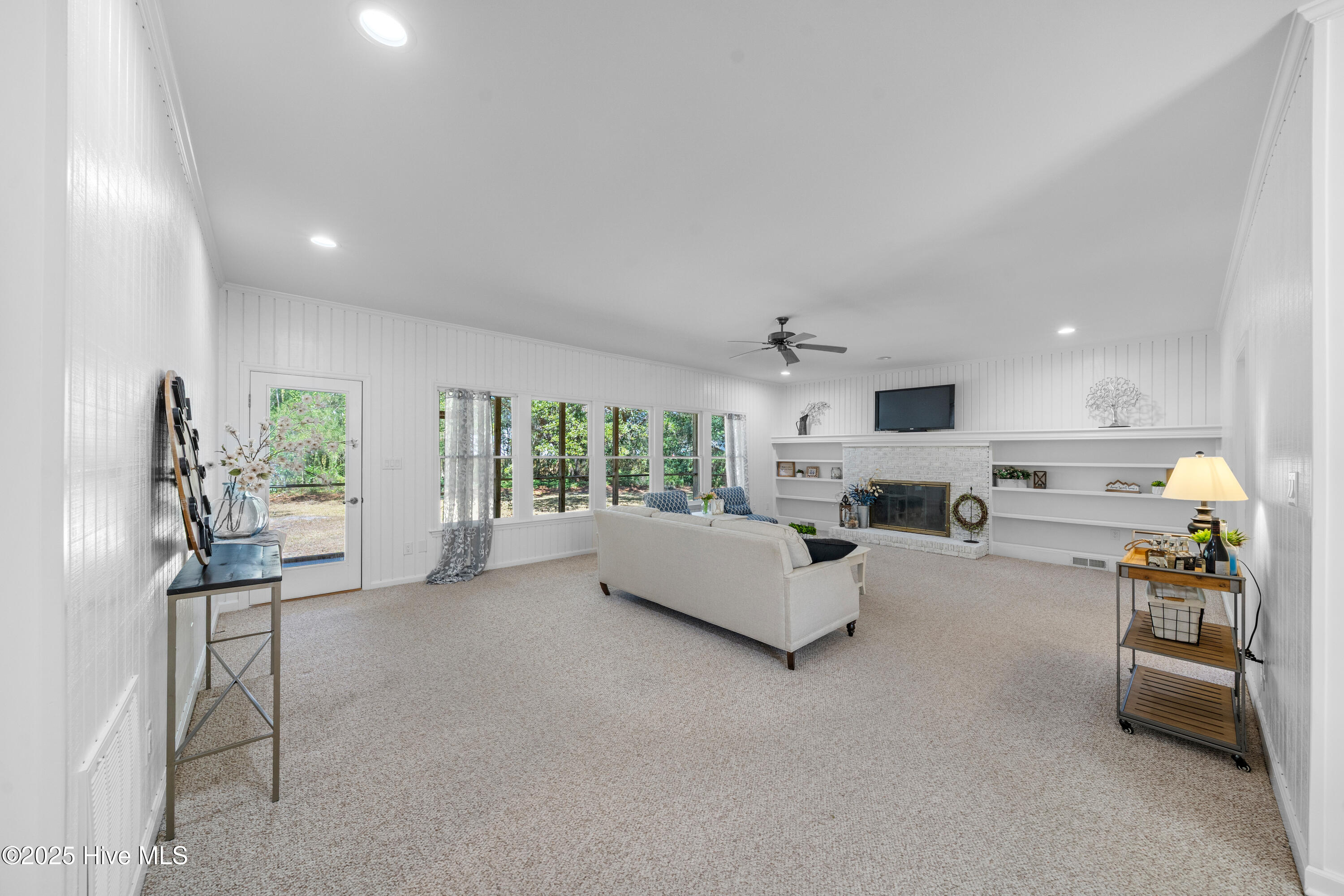 1021 Big Bay Drive Property Photo 11