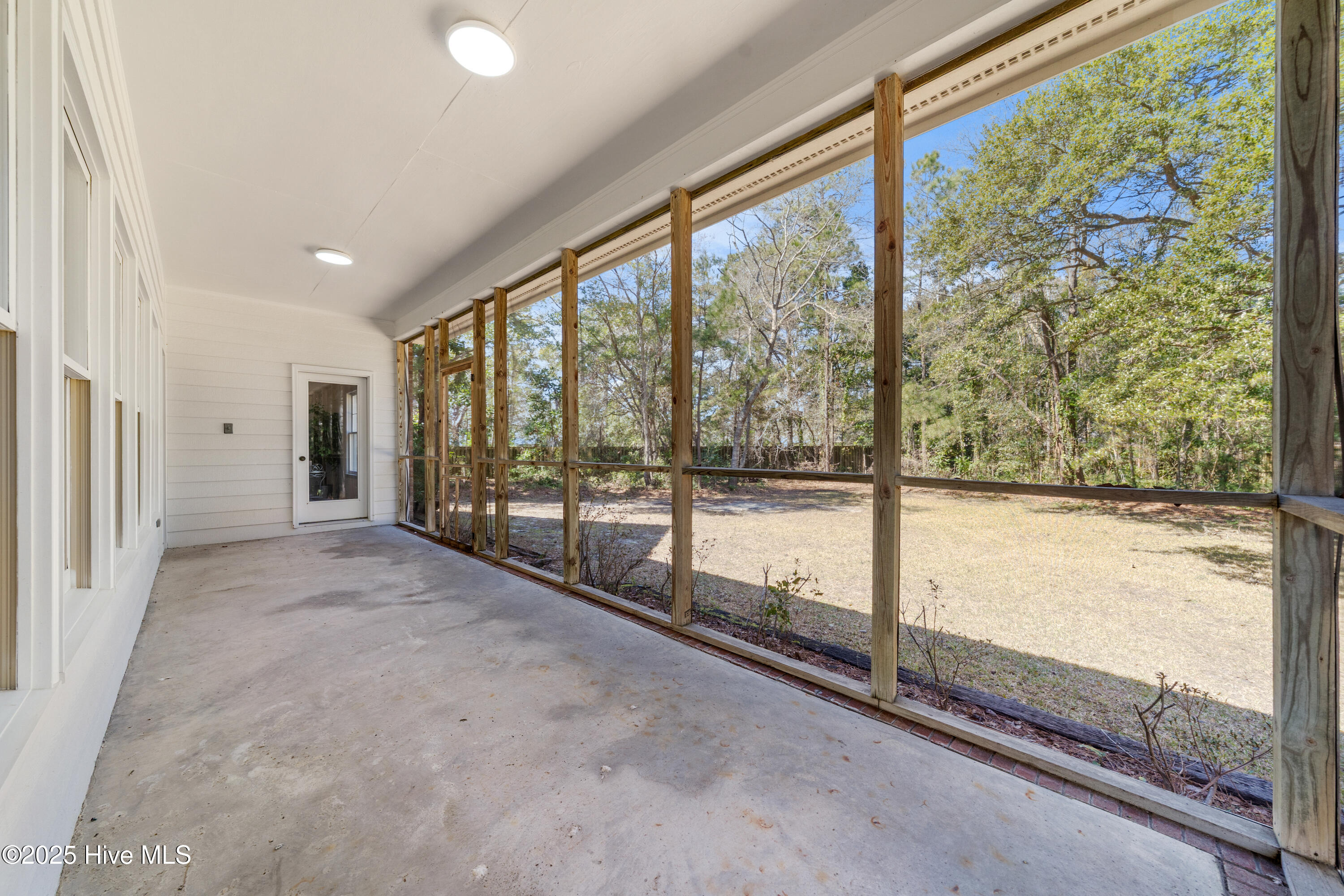 1021 Big Bay Drive Property Photo 21
