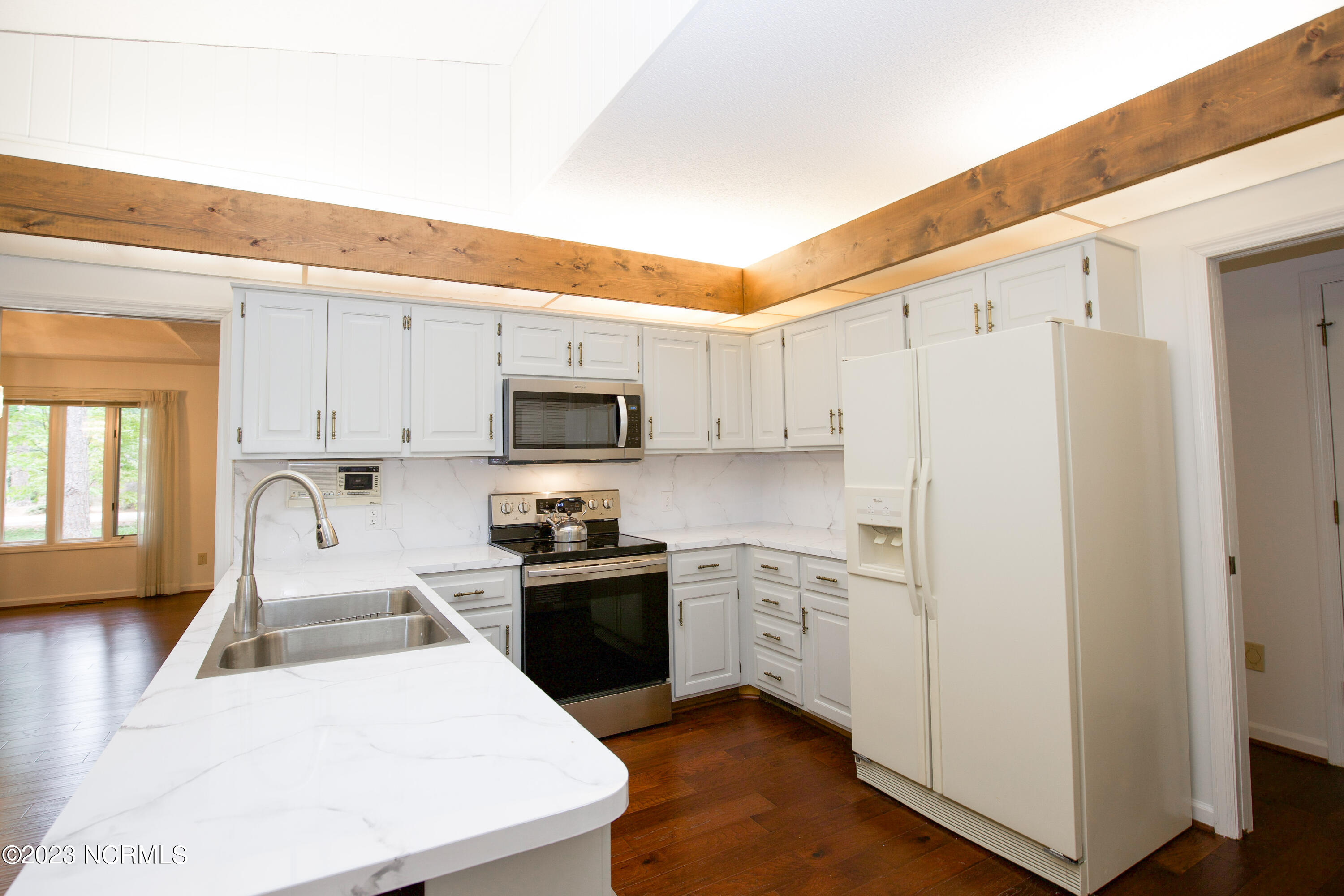 95 Merion Circle Property Photo 20