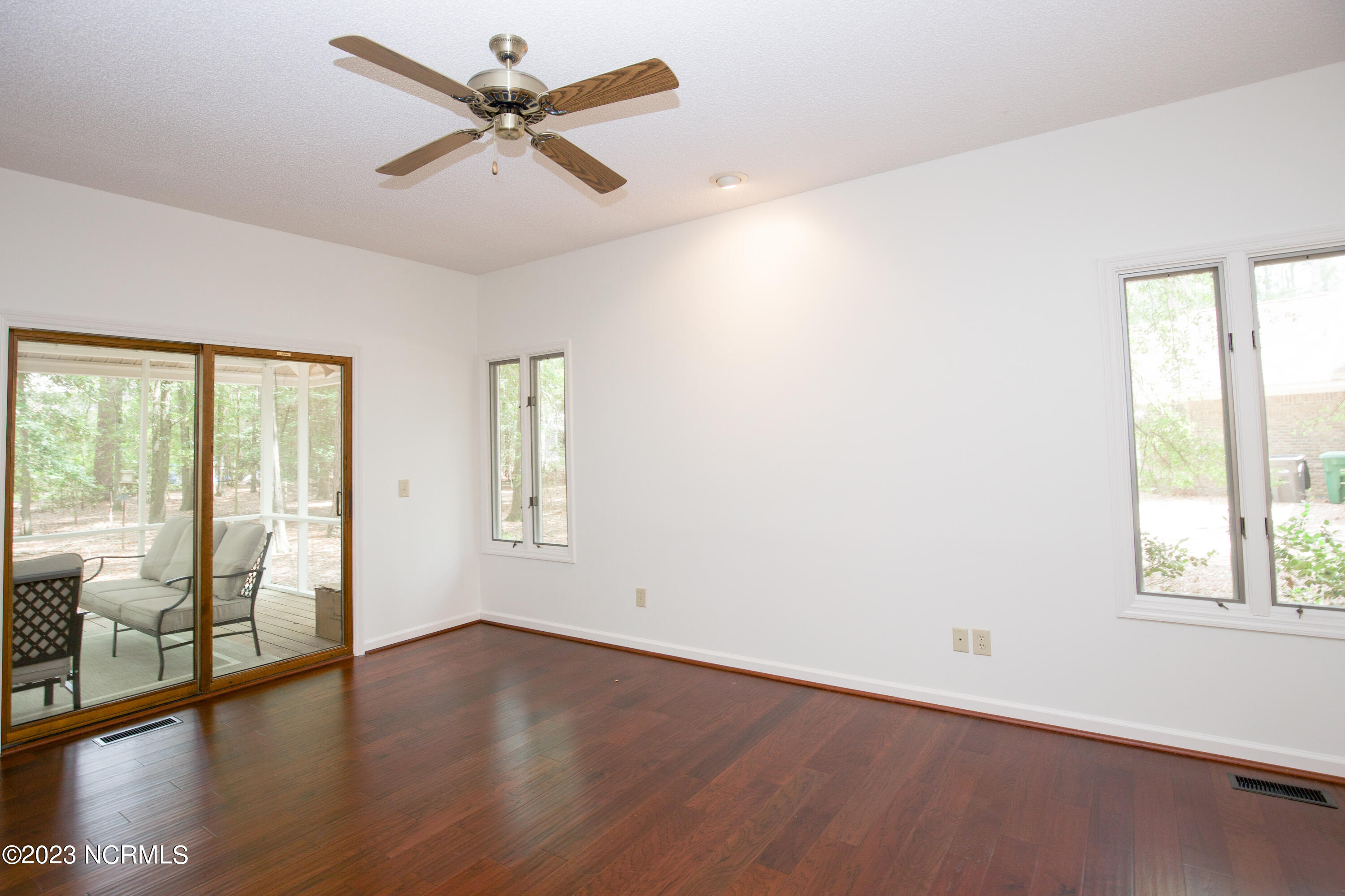 95 Merion Circle Property Photo 38