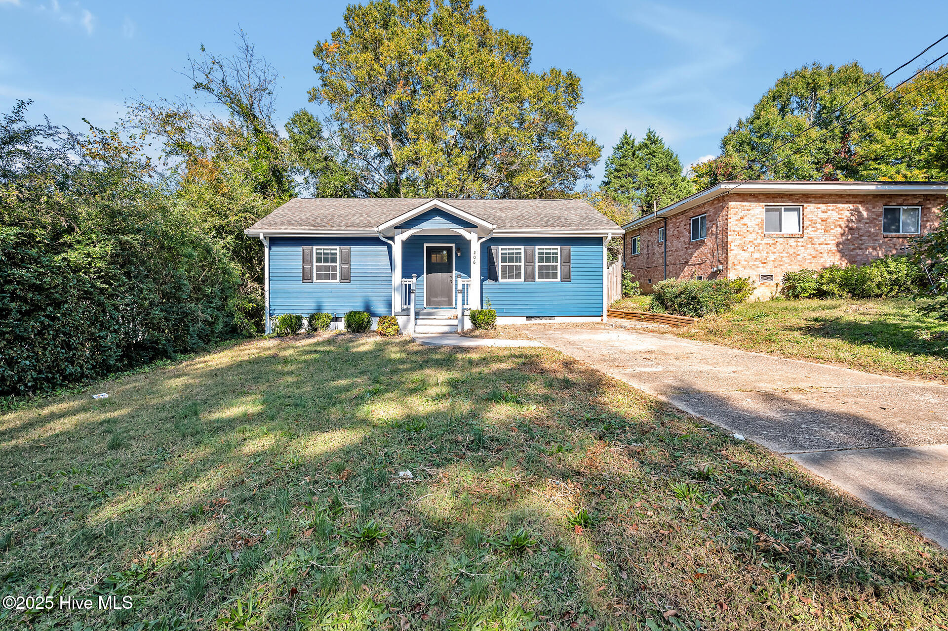206 Justice Heights Street Property Photo