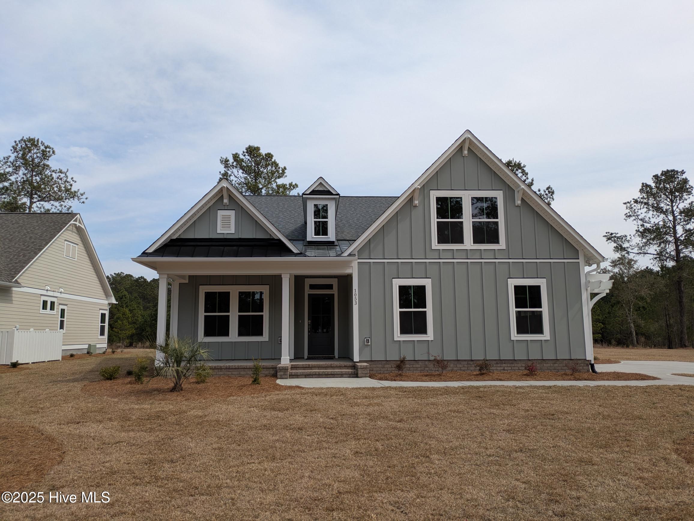 1053 Mayfair Way Property Photo