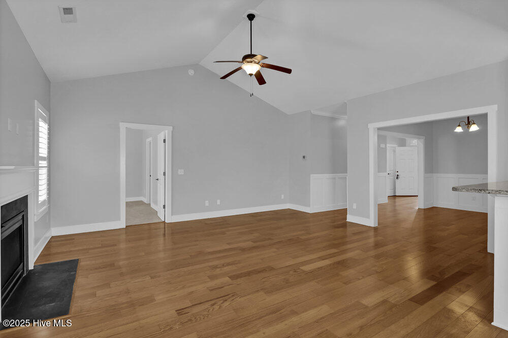 8414 Max Flite Way Property Photo 6