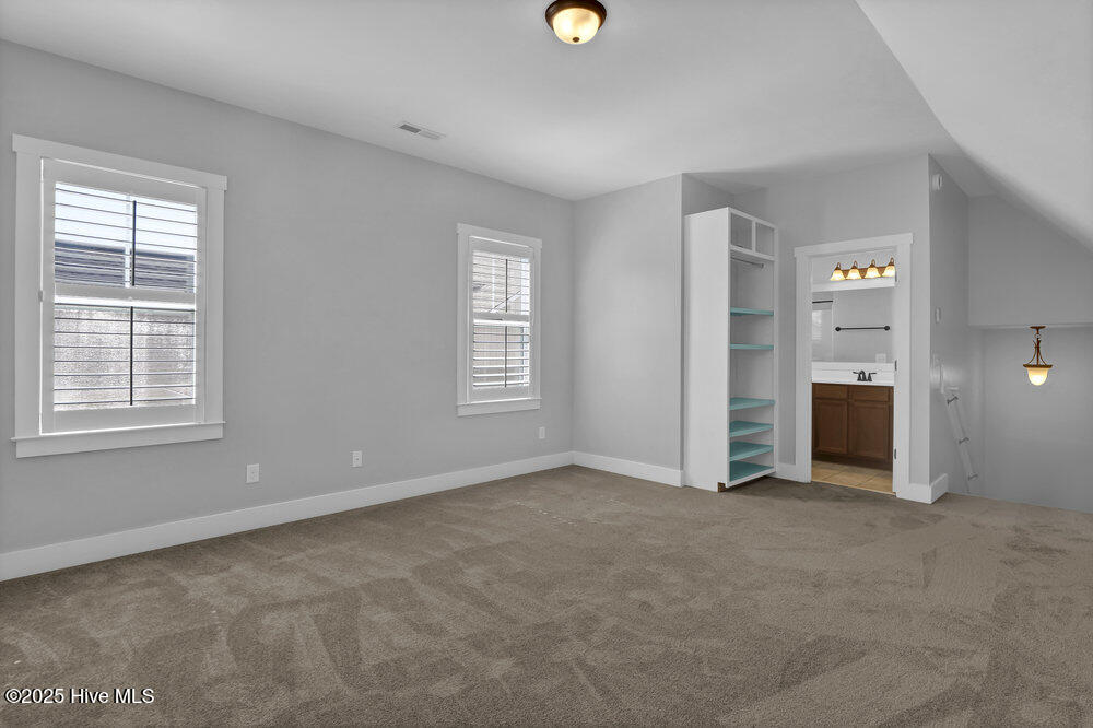 8414 Max Flite Way Property Photo 27