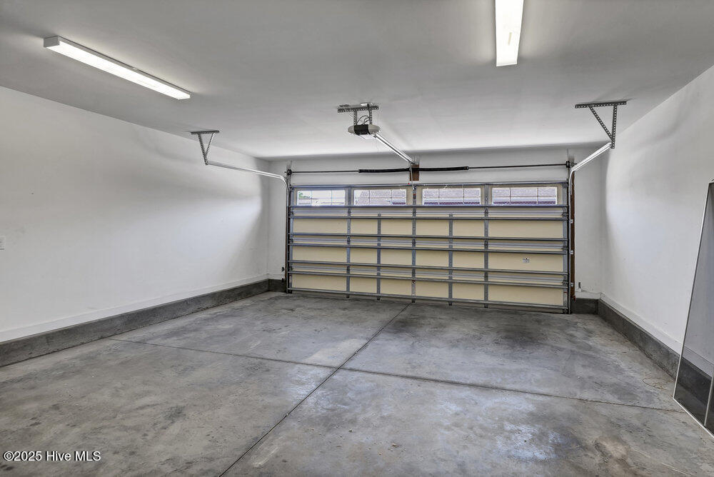 8414 Max Flite Way Property Photo 34