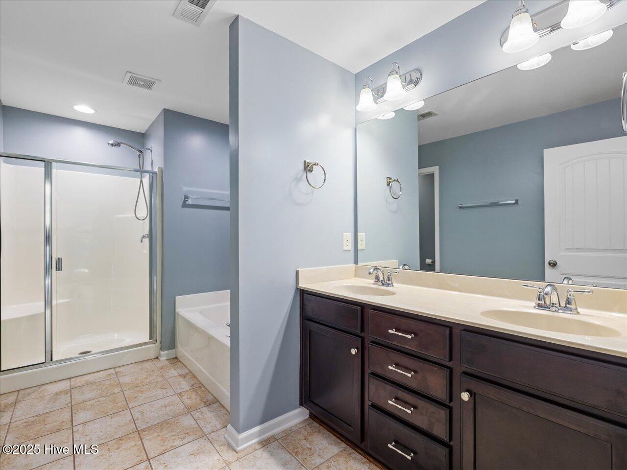 2459 Memory Ridge Drive Property Photo 22