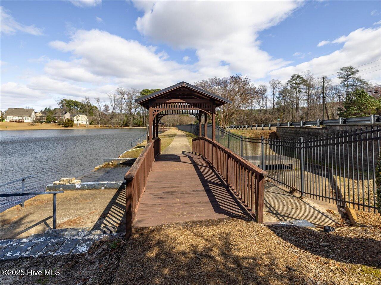 2459 Memory Ridge Drive Property Photo 35