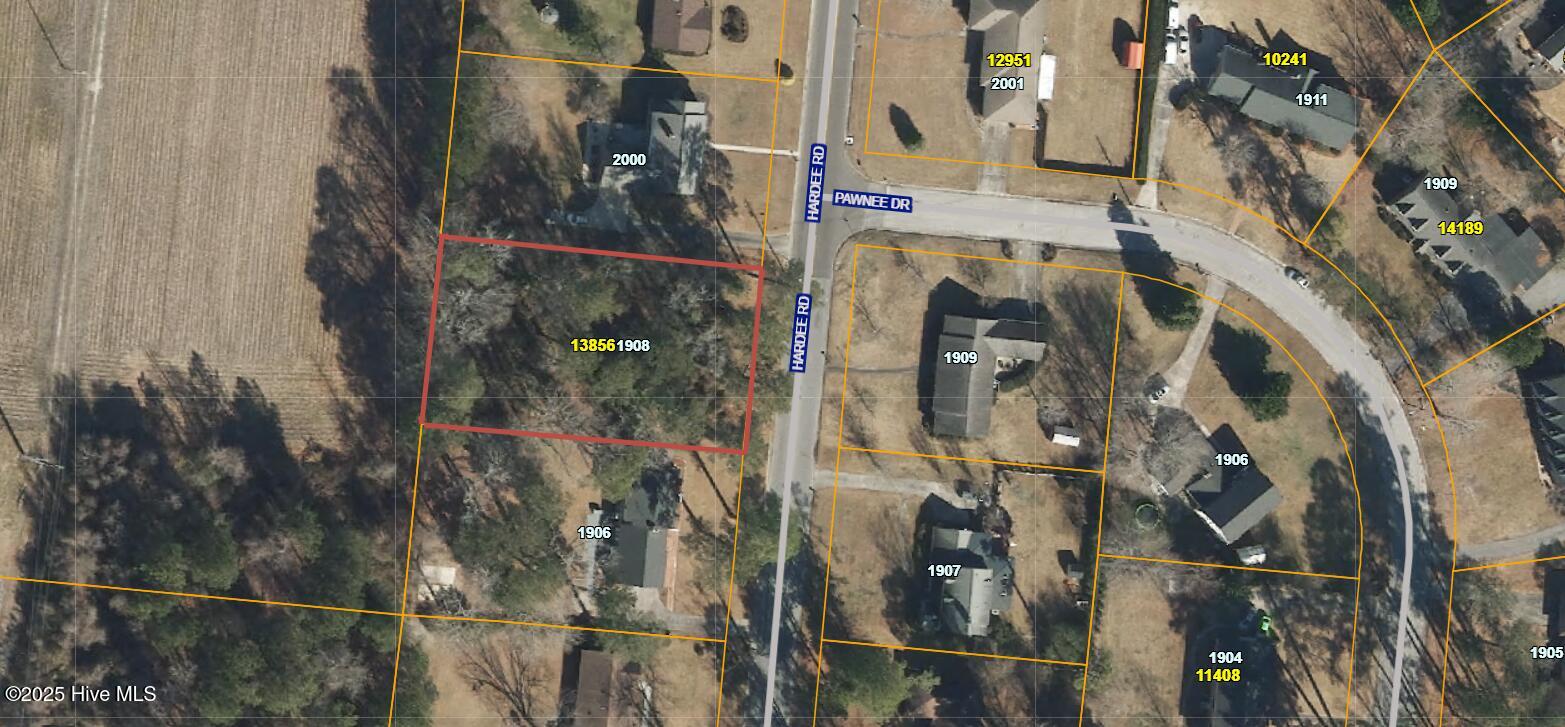 1908 Hardee Road Property Photo