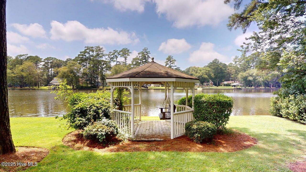 421 Dogwood Trail Property Photo 10