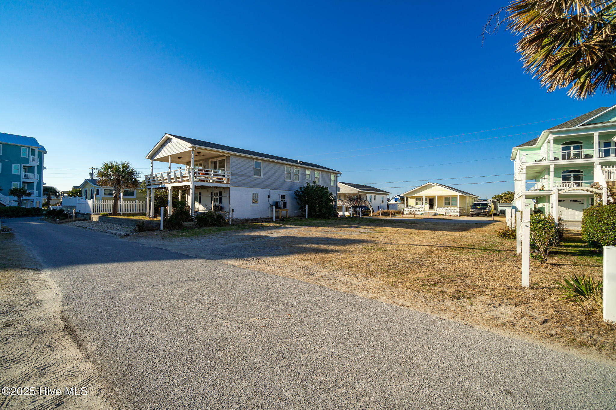 307 Glenn Street Property Photo 4