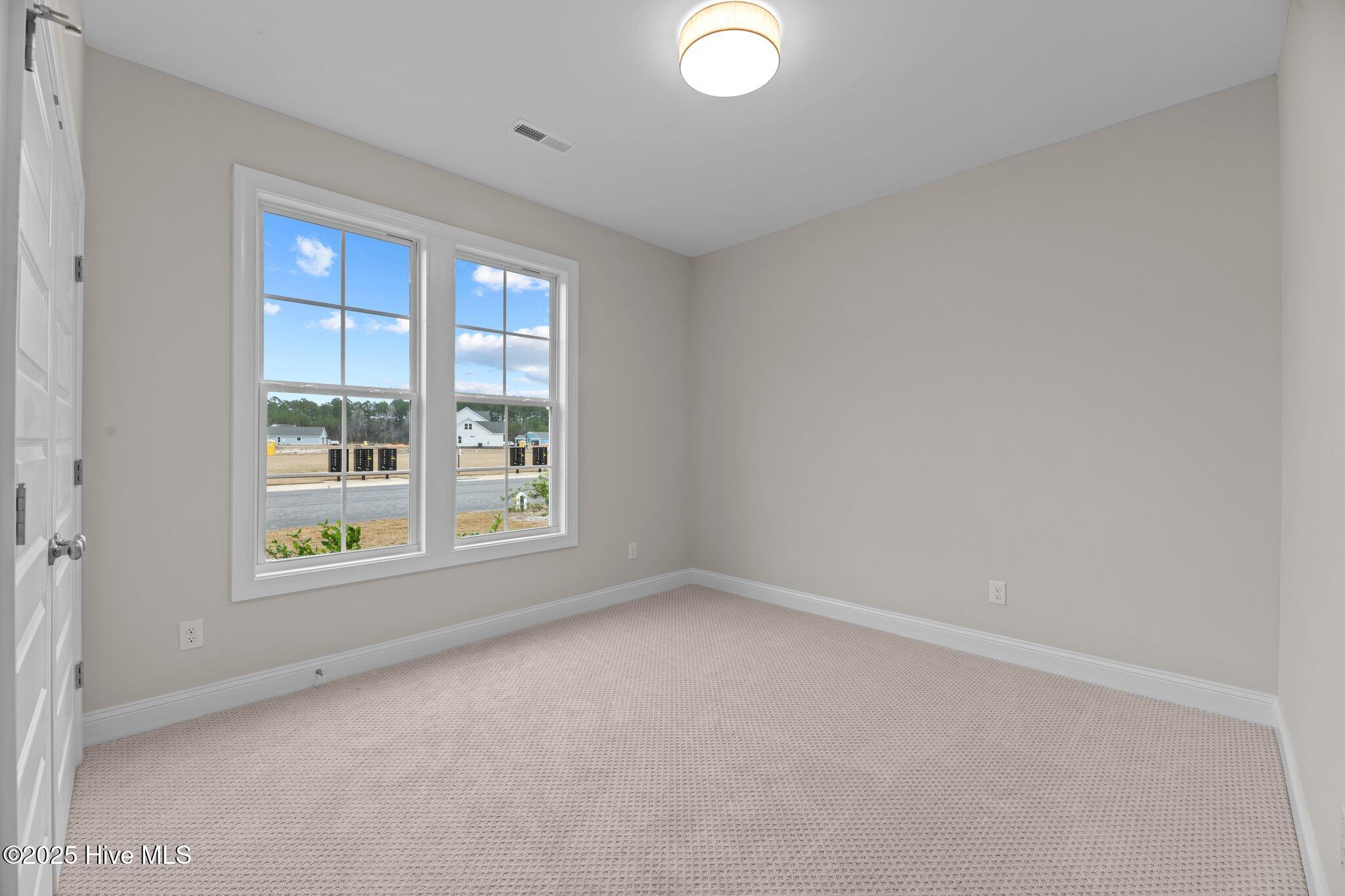 1009 Aston Way Property Photo 17