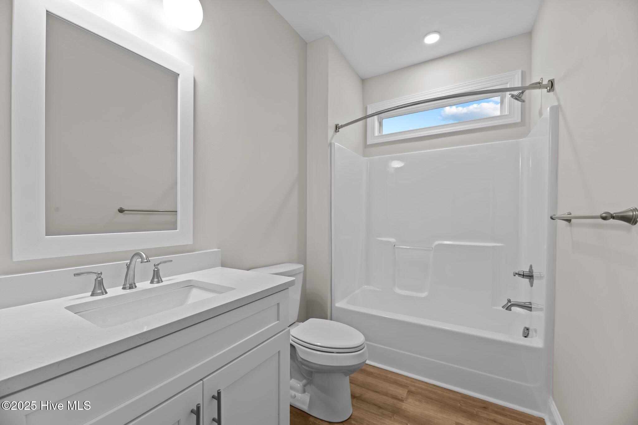 1009 Aston Way Property Photo 19