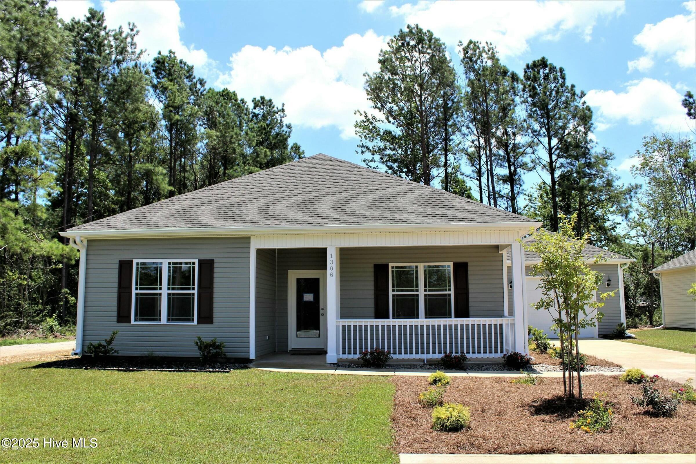 1306 Old Folkstone Road Property Photo