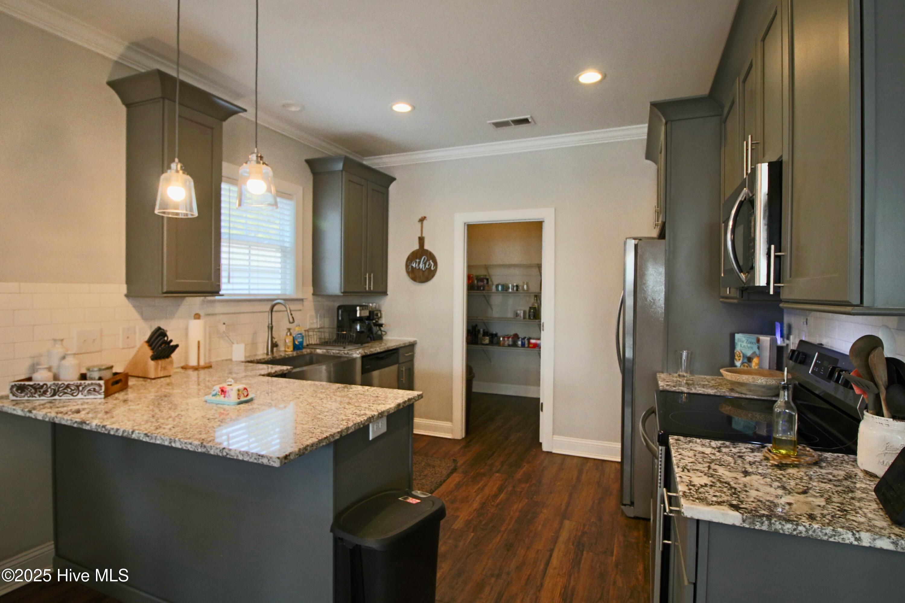 253 Legacy Lakes Way Property Photo 6