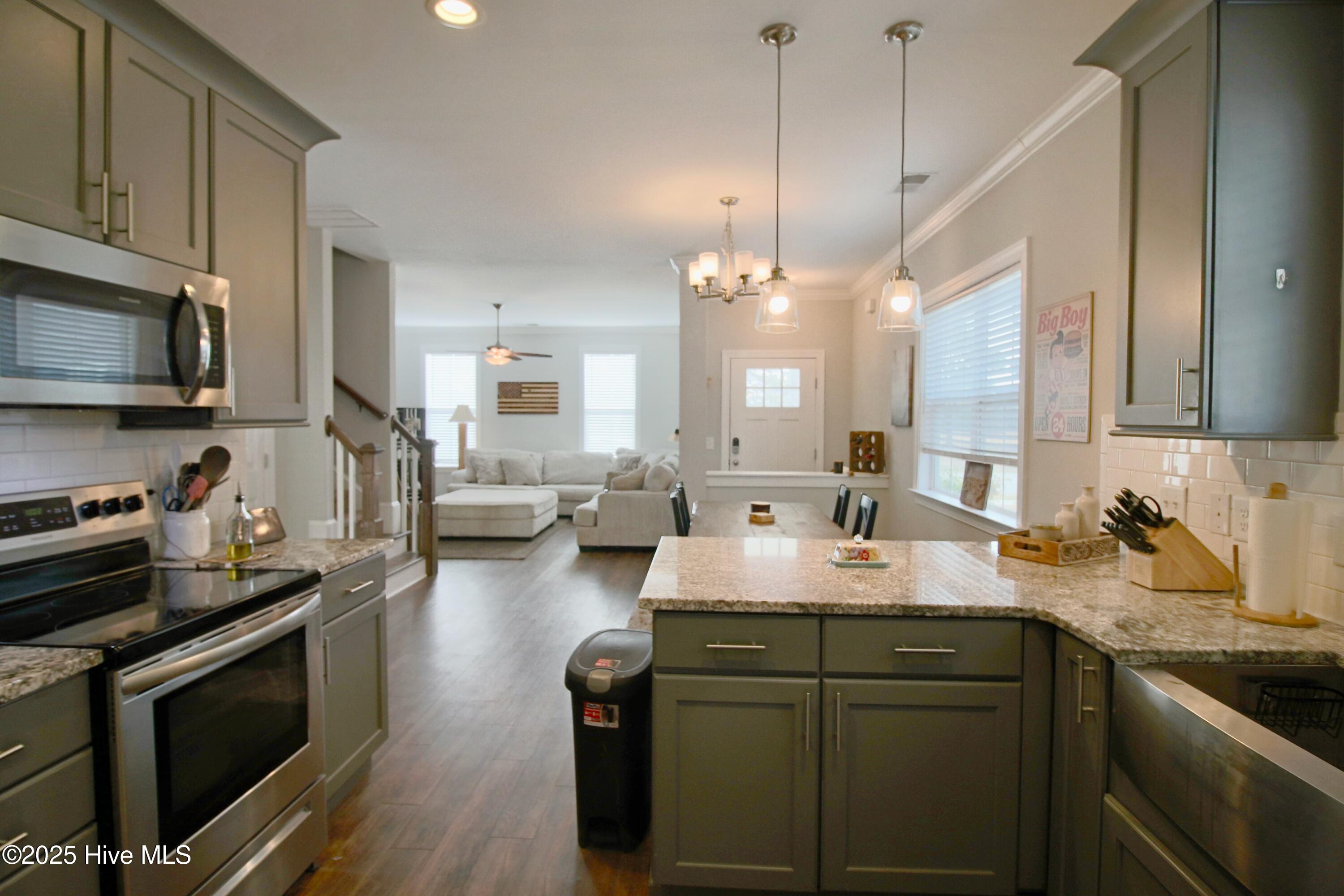253 Legacy Lakes Way Property Photo 7