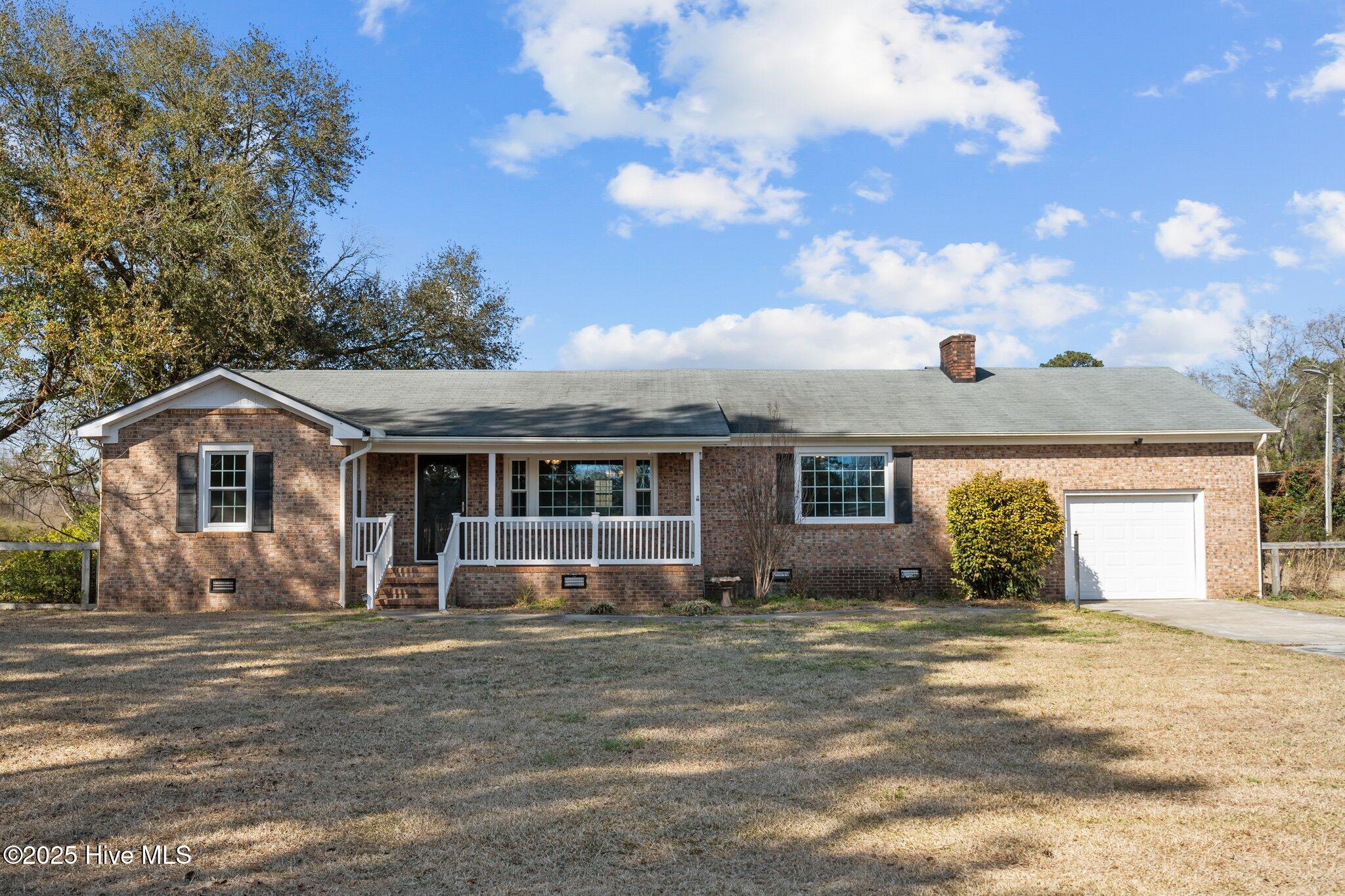 1226 Beulaville Highway Property Photo
