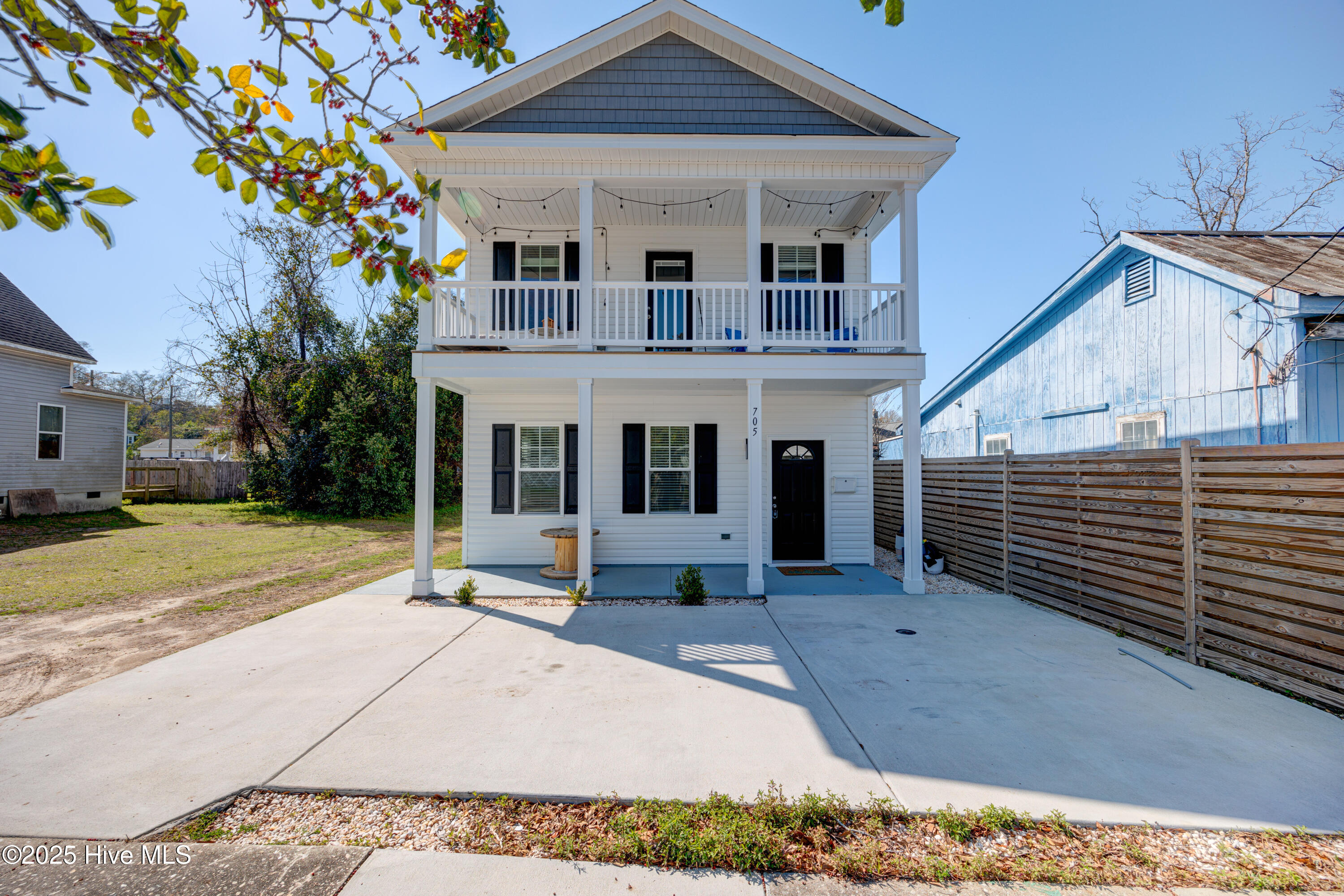 705 Mcrae Street Property Photo