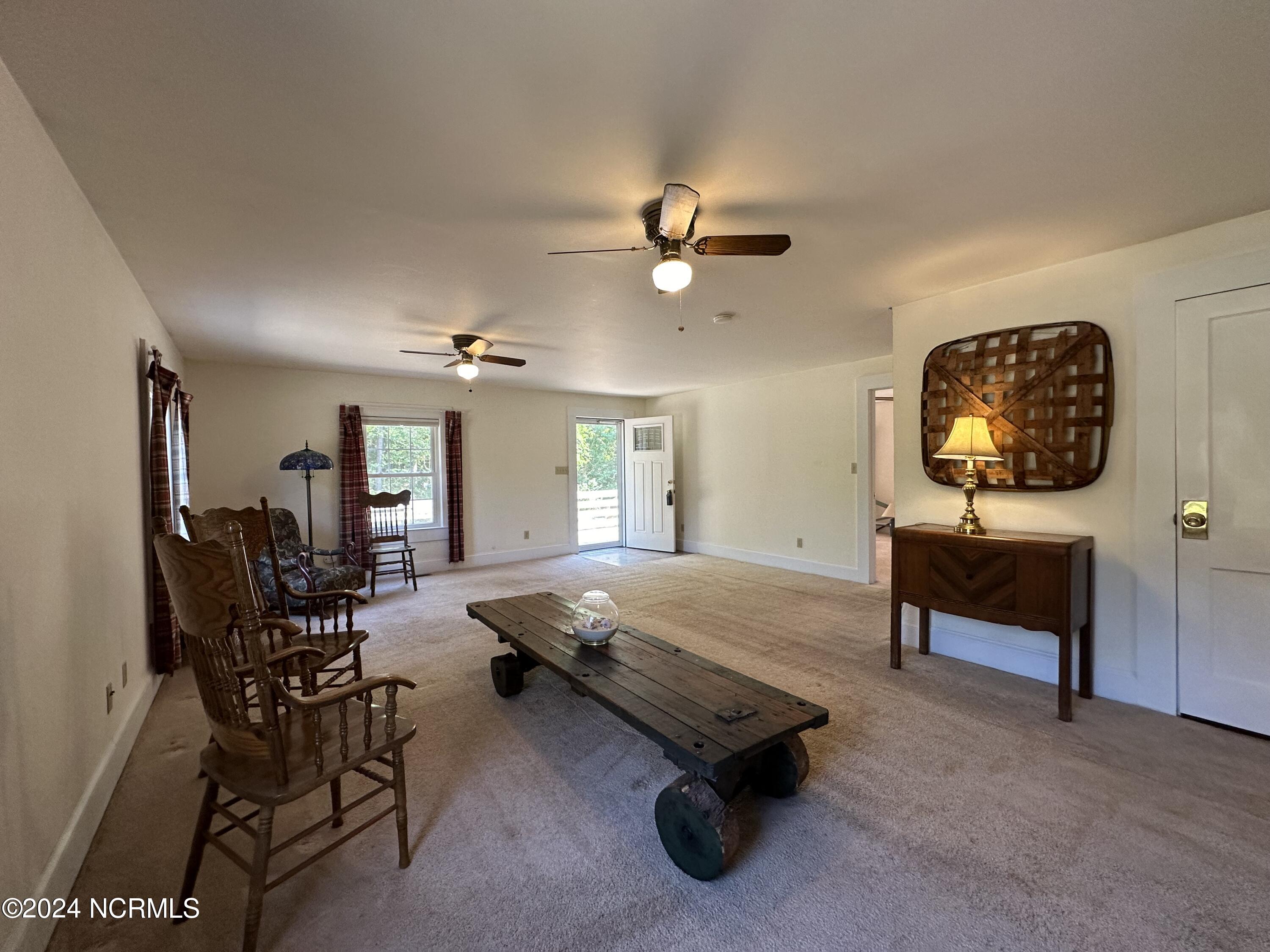 3947 Rountree Road Property Photo 6