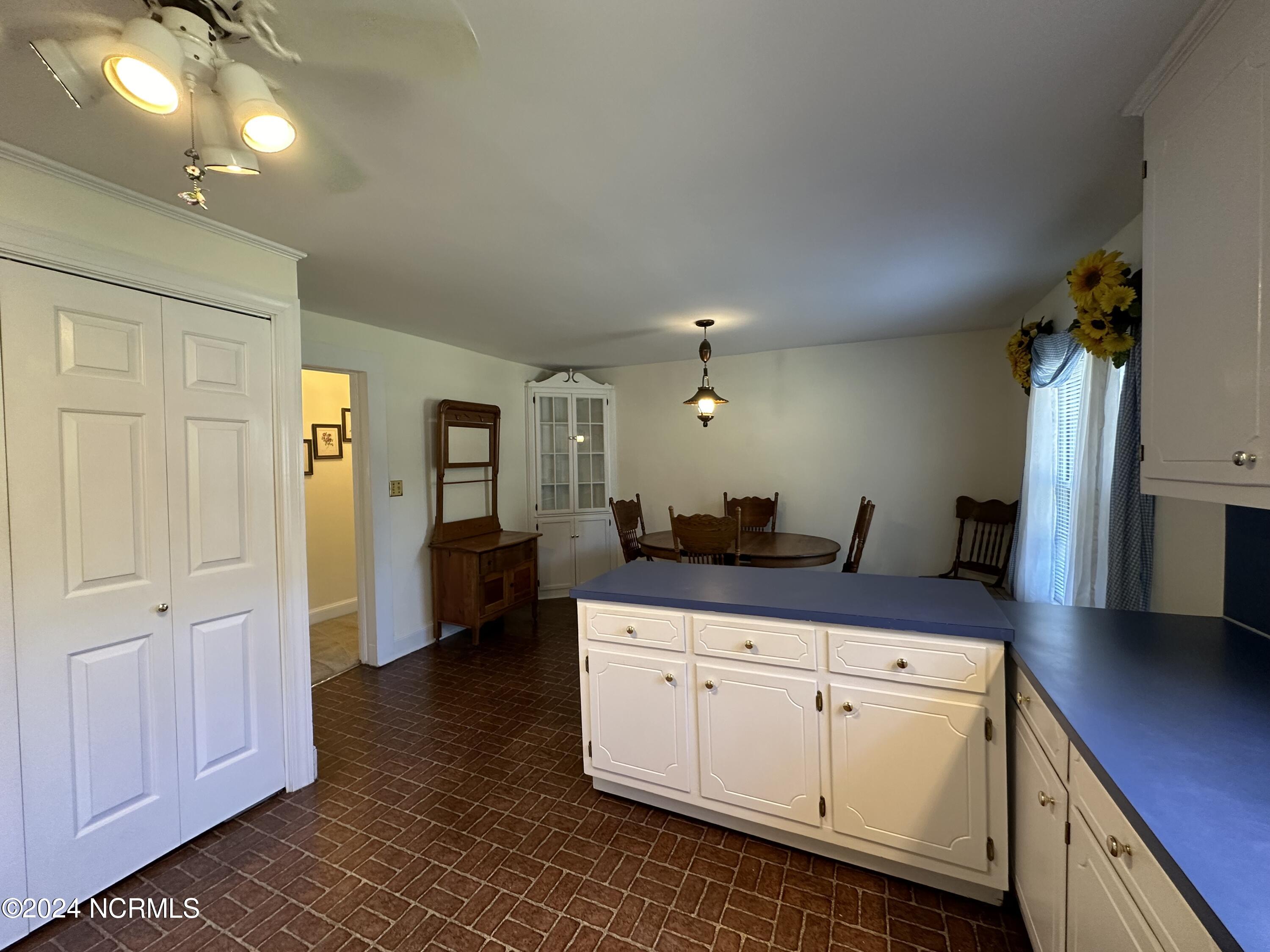 3947 Rountree Road Property Photo 11