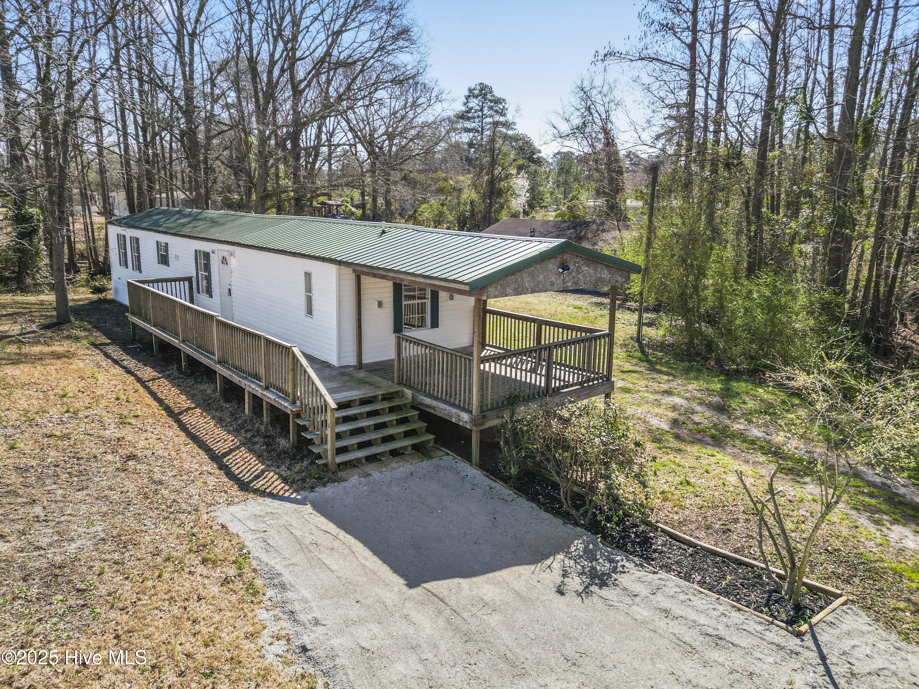 1971 Catherine Lake Road Property Photo 4