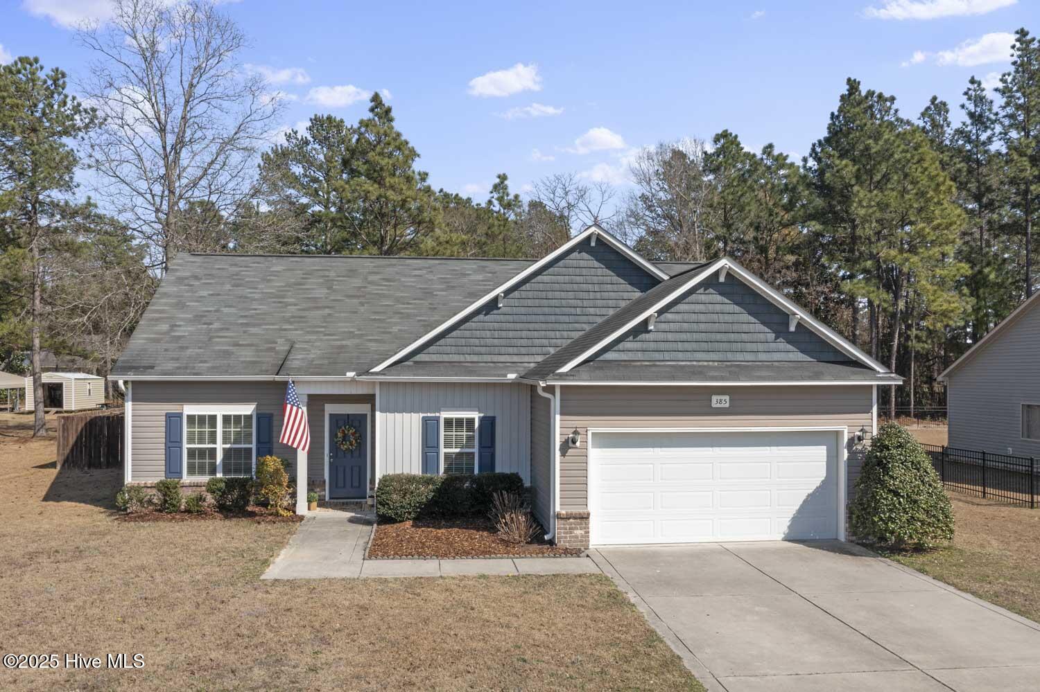 385 Shepherd Trail Property Photo