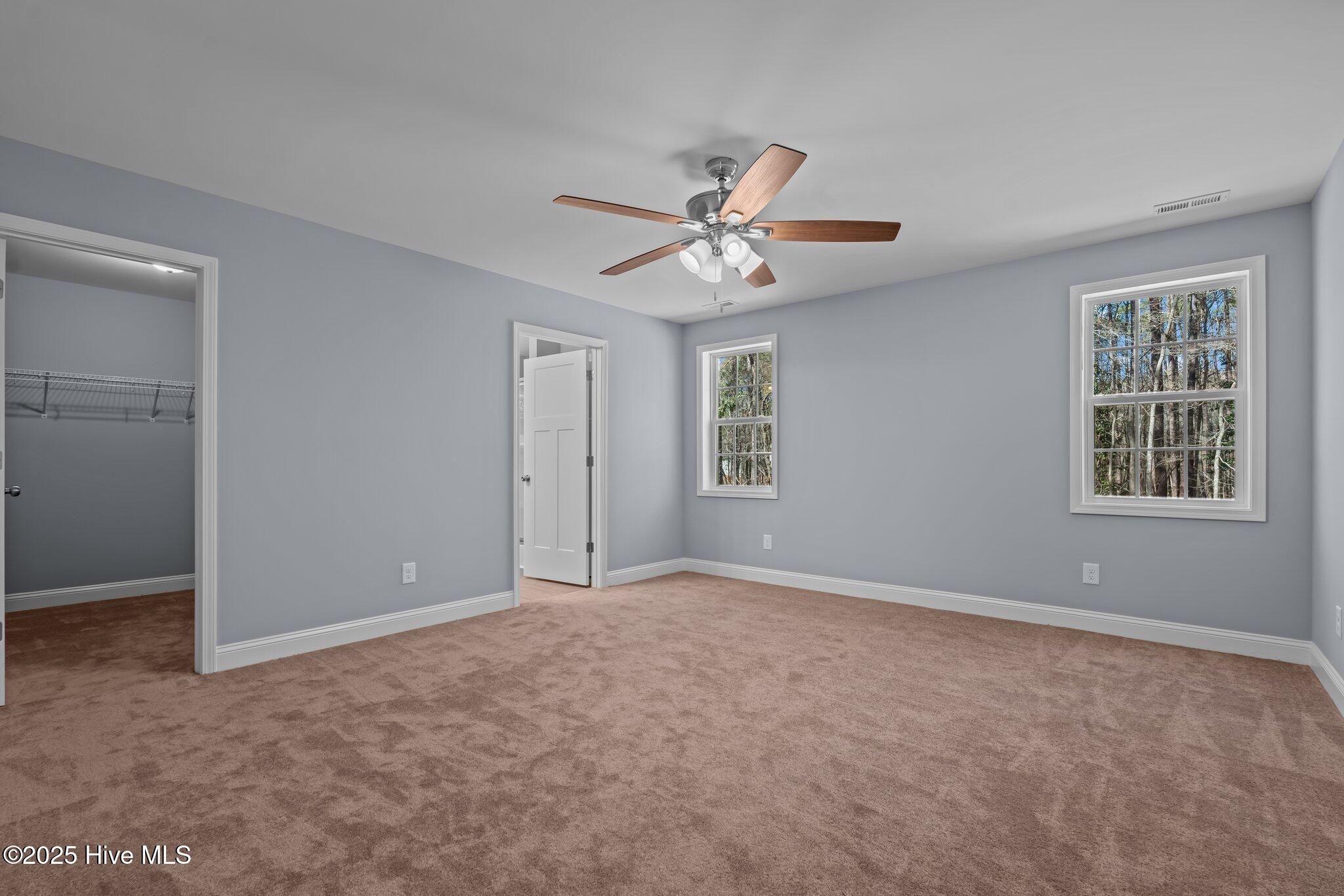 1051 Greenbriar Drive Property Photo 23