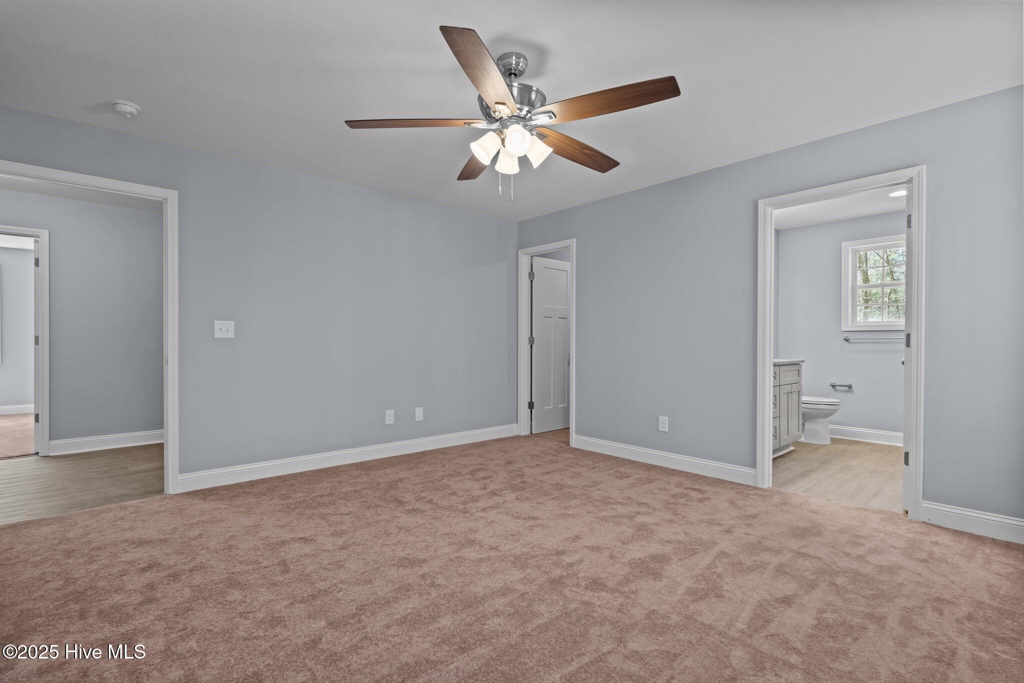 1051 Greenbriar Drive Property Photo 24