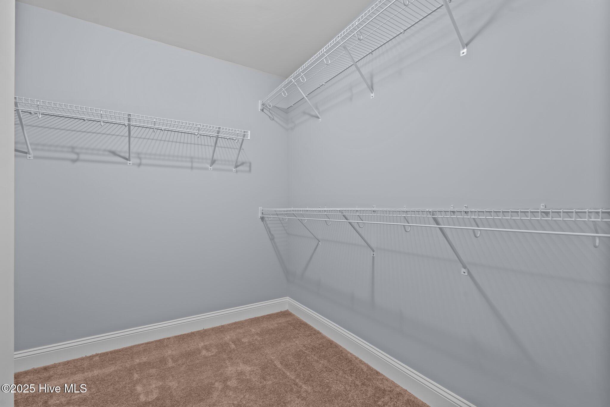 1051 Greenbriar Drive Property Photo 27