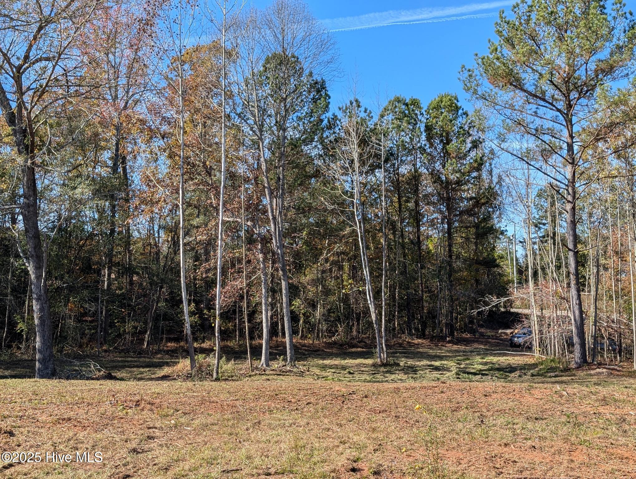 654 Summitt Street Property Photo 4