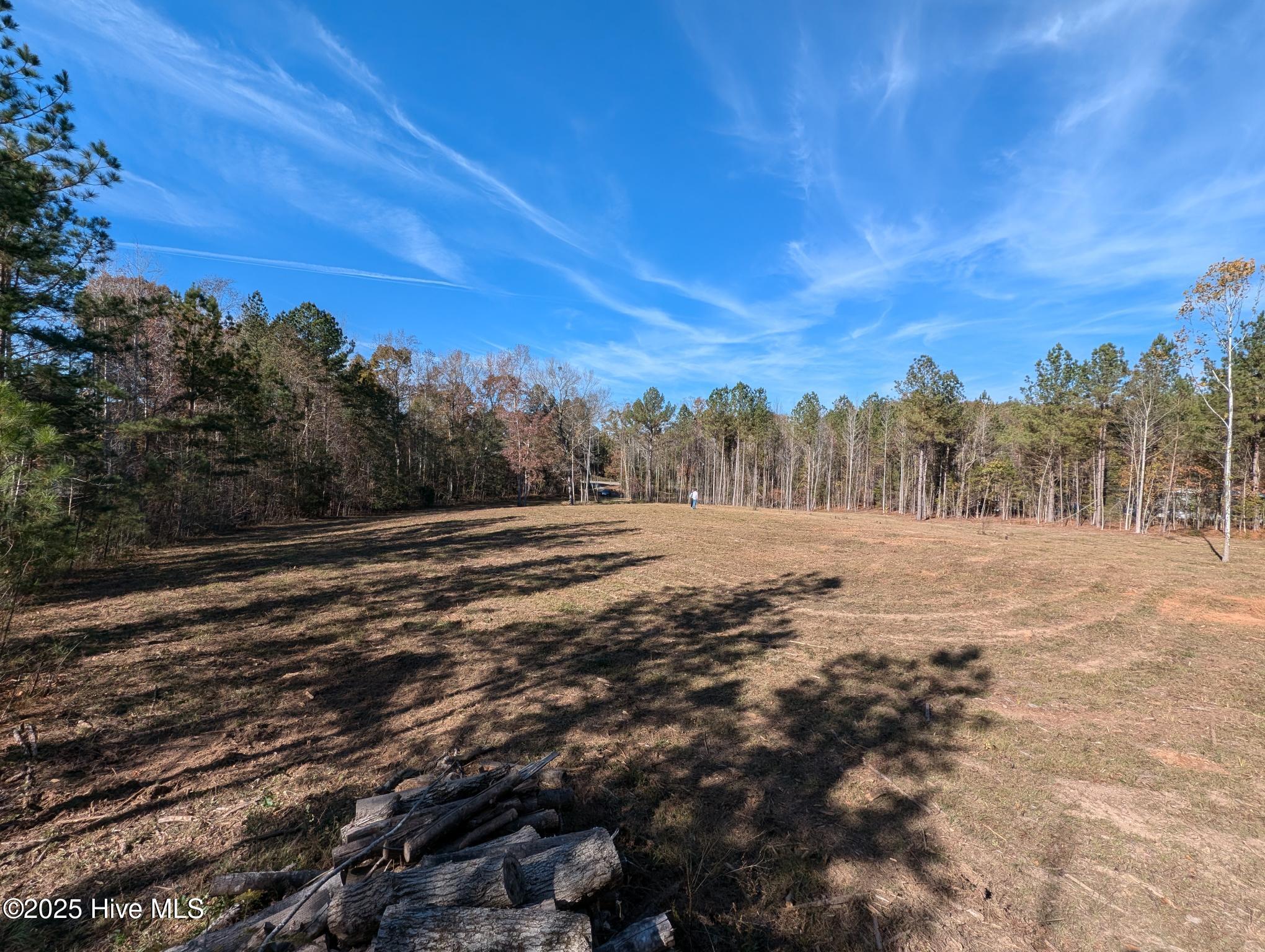 654 Summitt Street Property Photo 8
