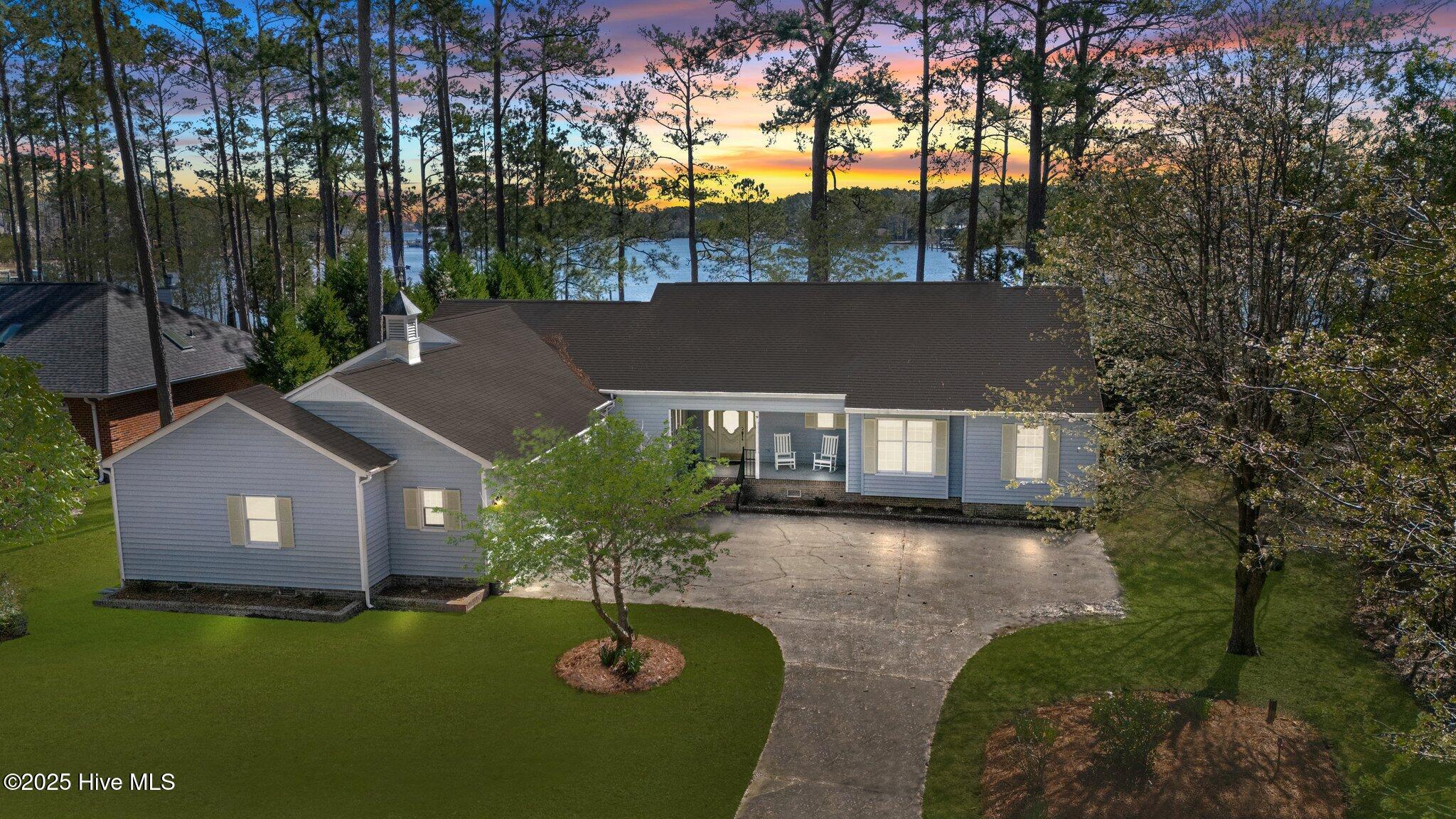 38 Shore Drive Property Photo