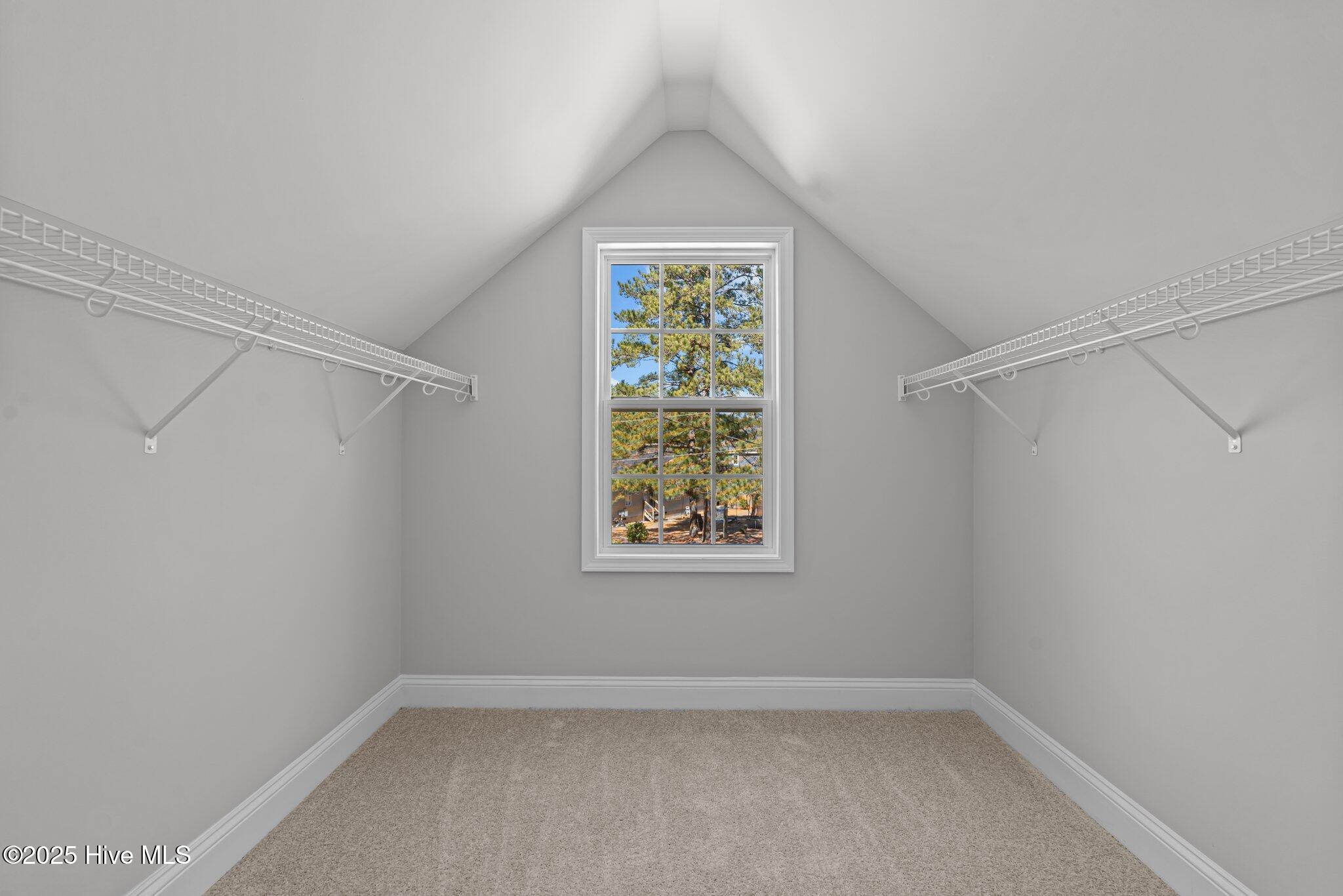 747 Warbler Place Property Photo 26