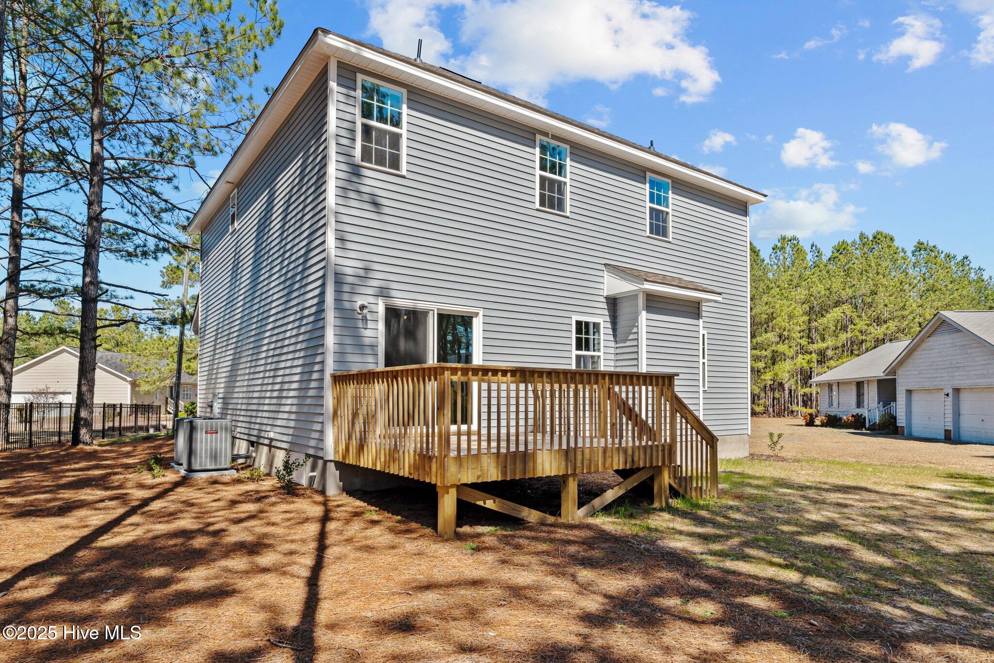 747 Warbler Place Property Photo 41