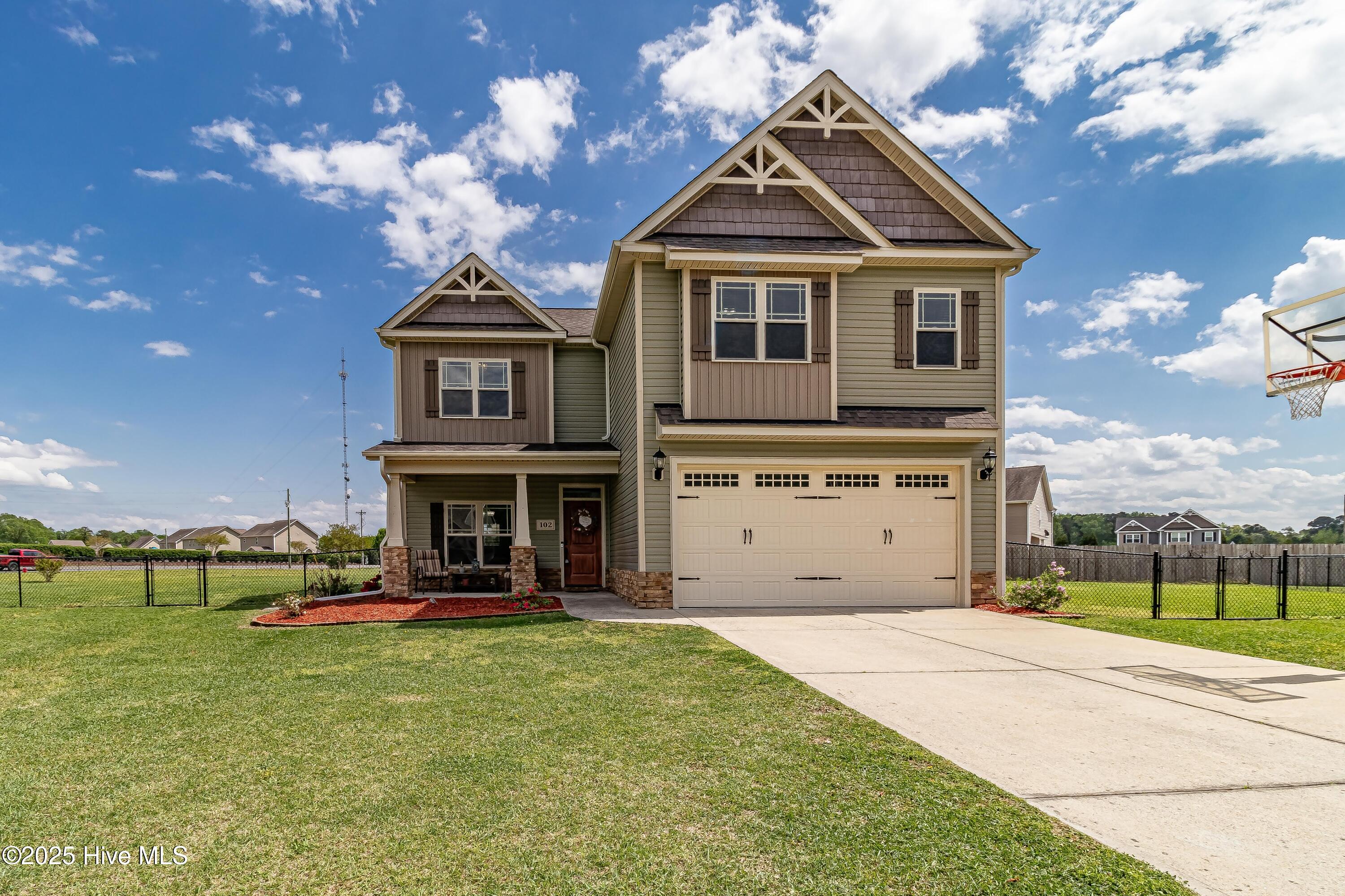 102 Dartha Court Property Photo