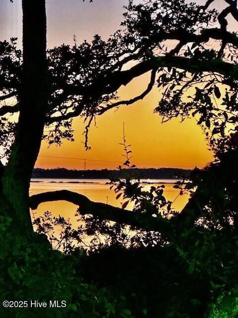 209 Shore Road Property Photo 10