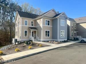 Mariam Boyd Real Estate Listings Main Image