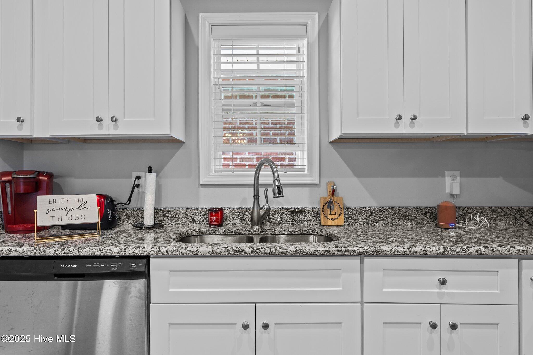 810 Lighthorse Circle Property Photo 8