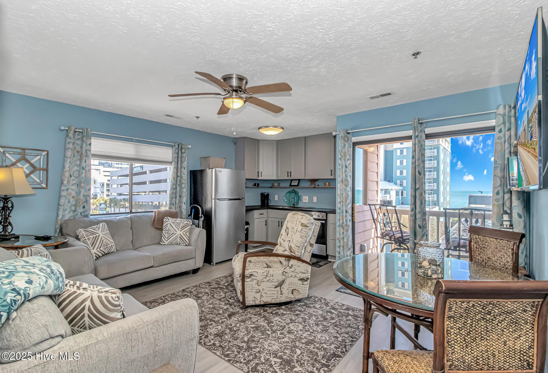 2710 S Ocean Boulevard 404 Property Photo 11