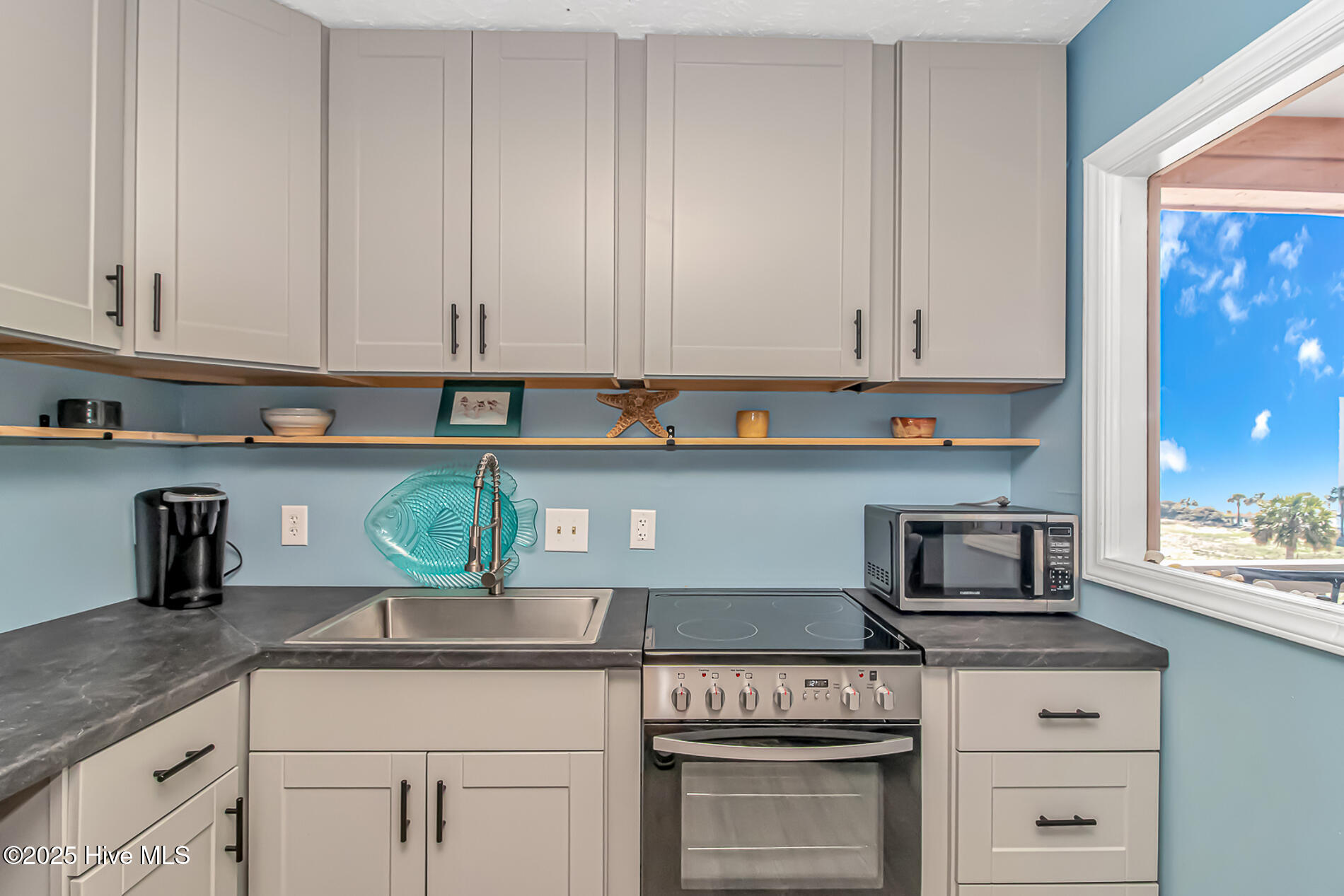 2710 S Ocean Boulevard 404 Property Photo 15