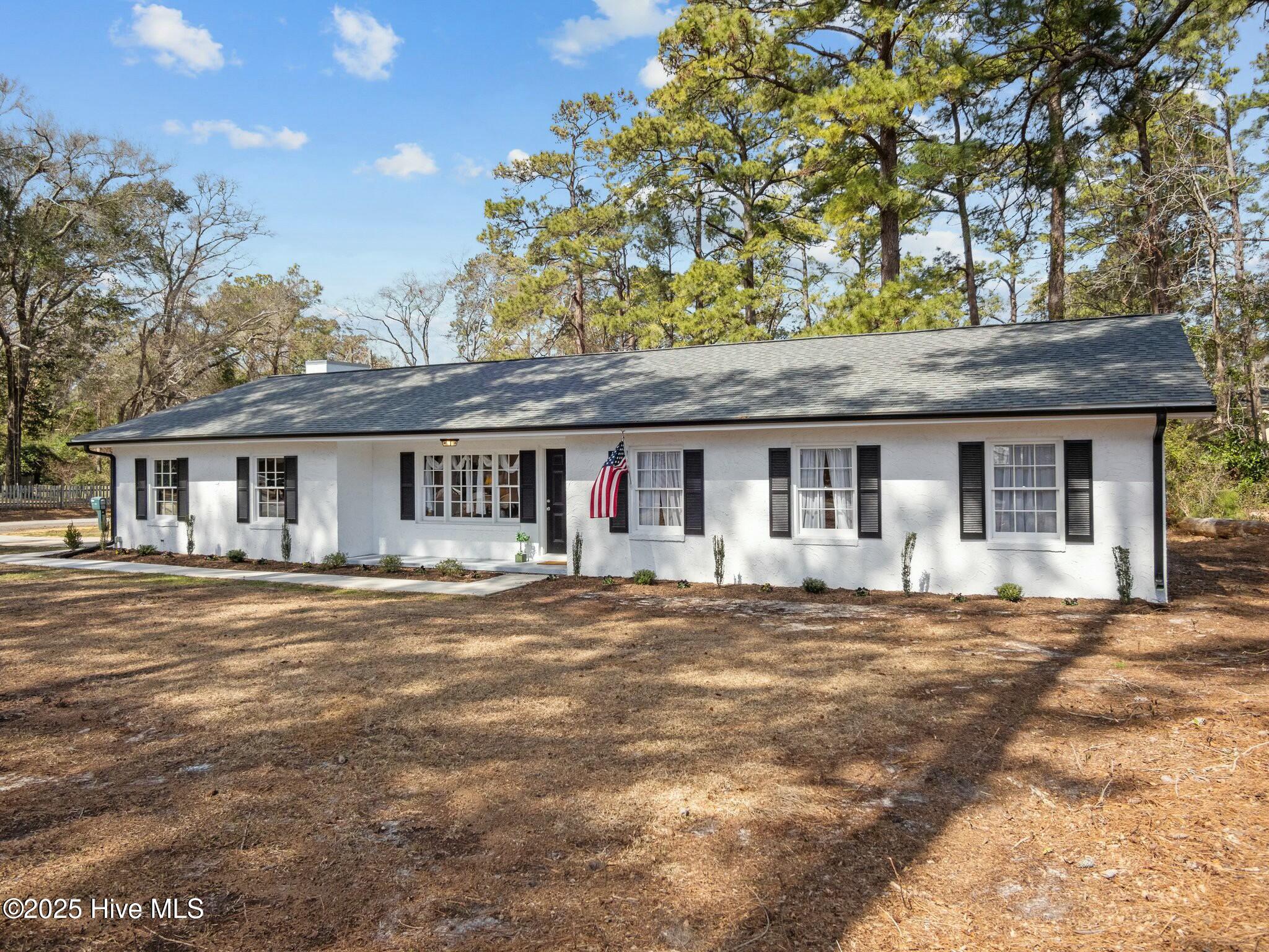 4112 Country Club Road Property Photo