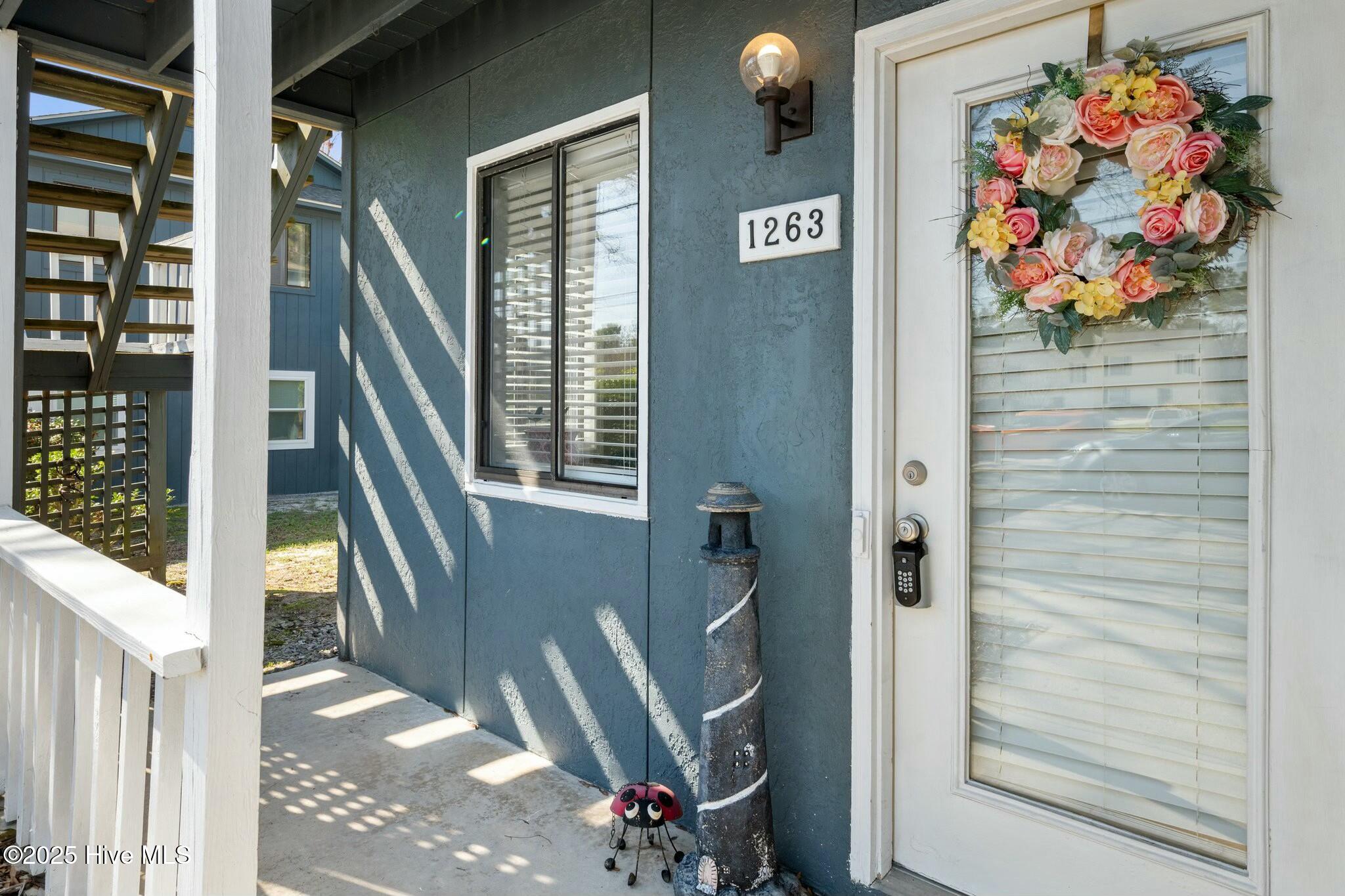 1263 Wellington Avenue Property Photo