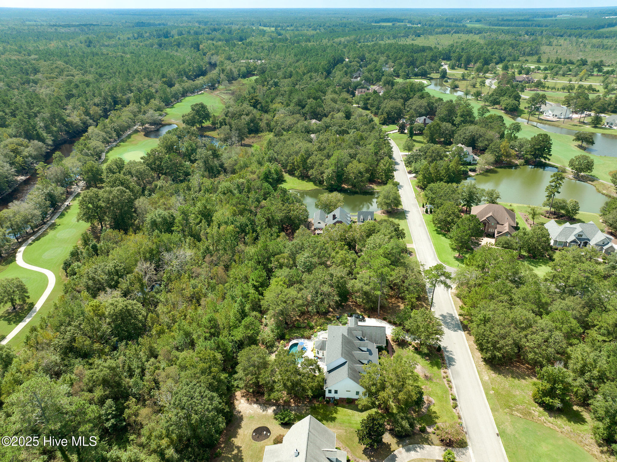 211 River Ridge Rd Drive Property Photo 7