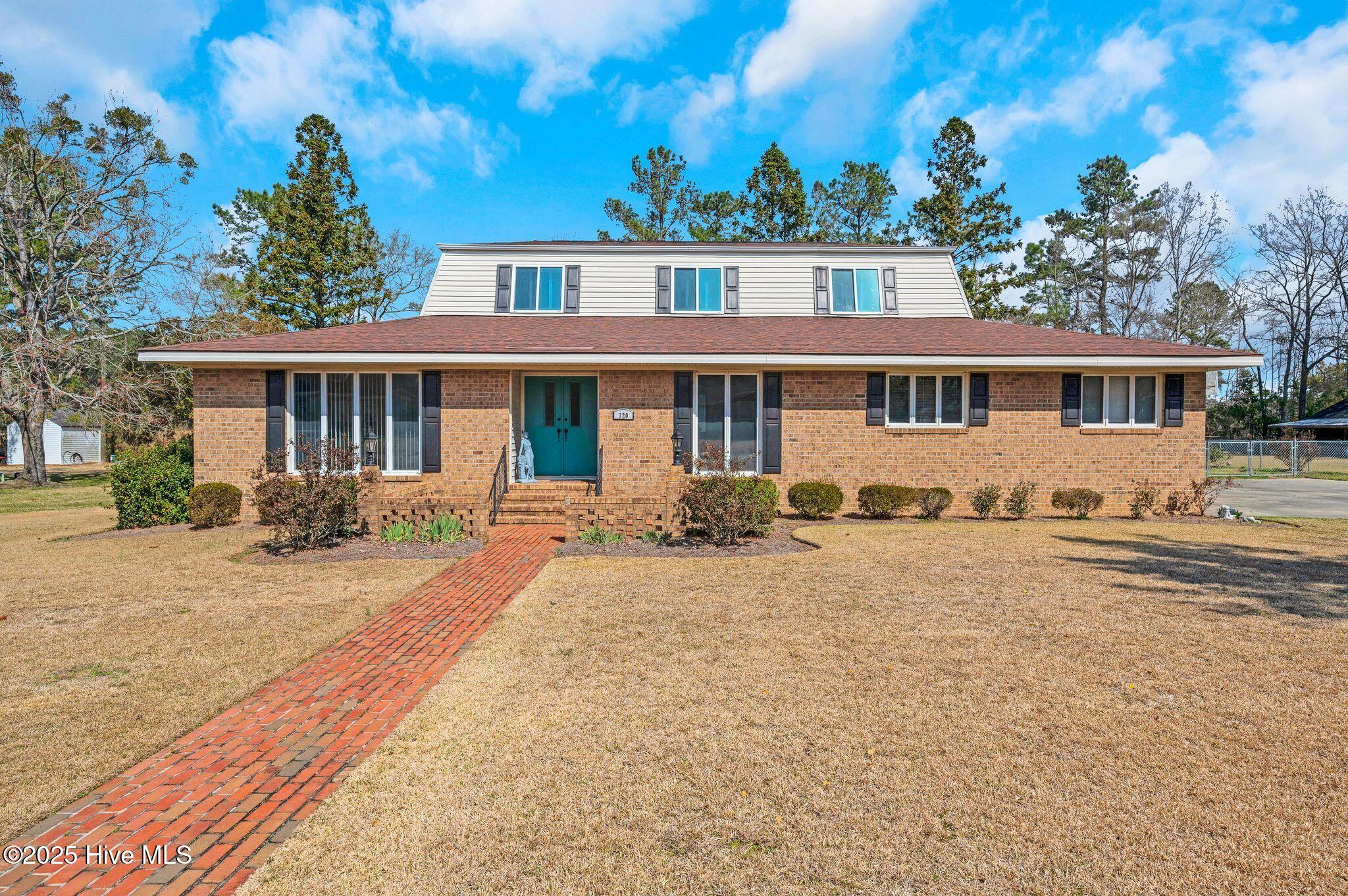 Chadbourn Real Estate Listings Main Image