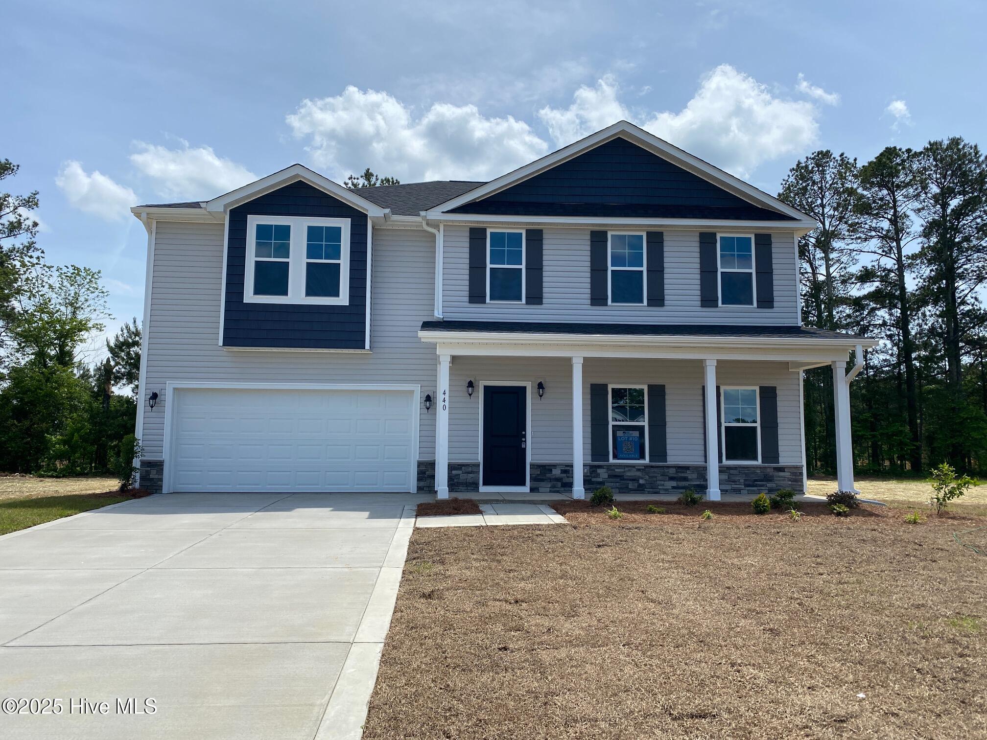 440 Traveller Way Property Photo