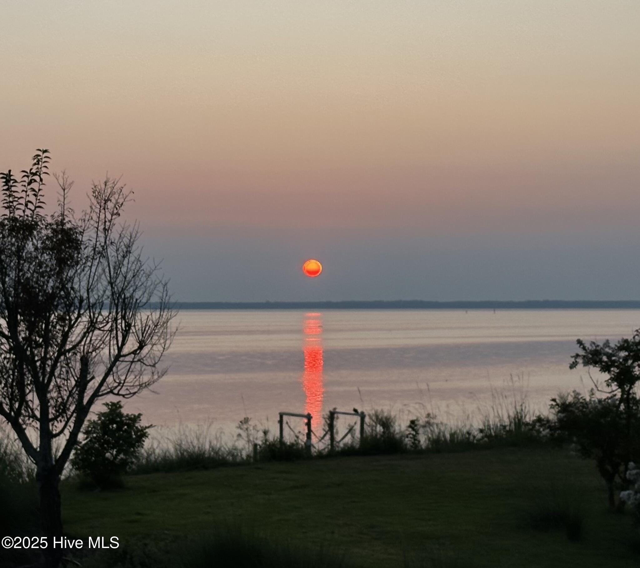 226 Drake Landing Property Photo 8